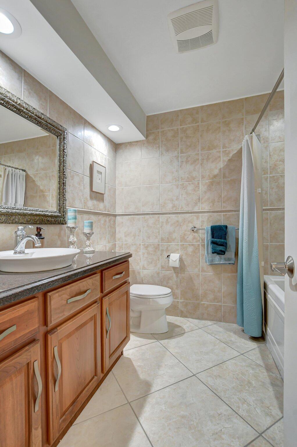 7611 Sierra Terrace W