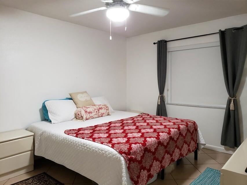 475 SE 8th Street 114