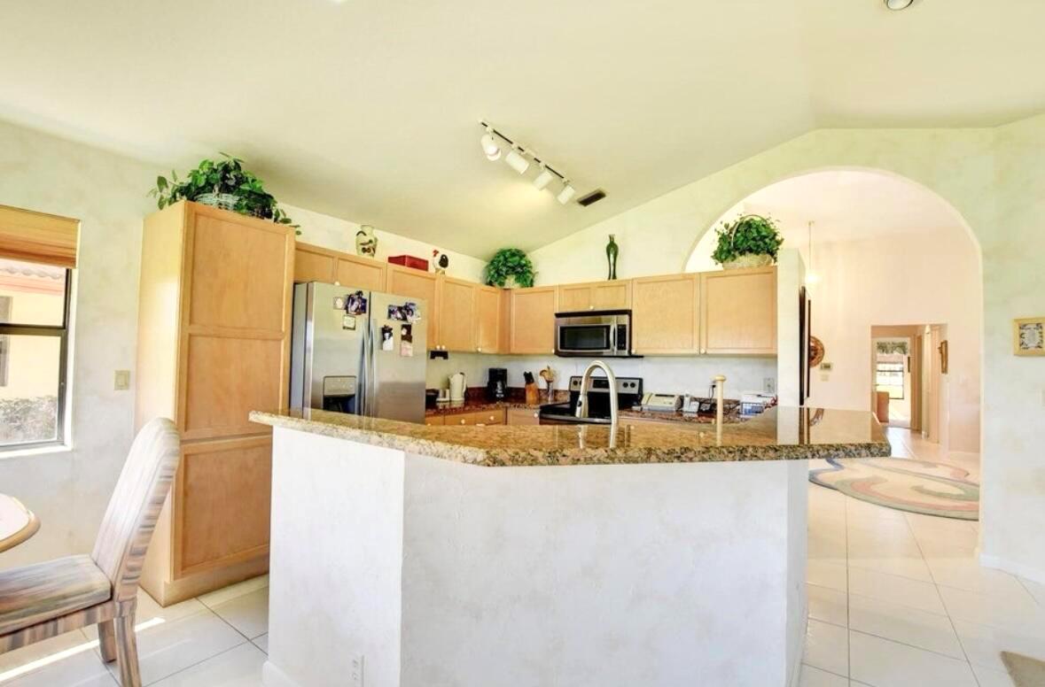 7321 Hearth Stone Avenue