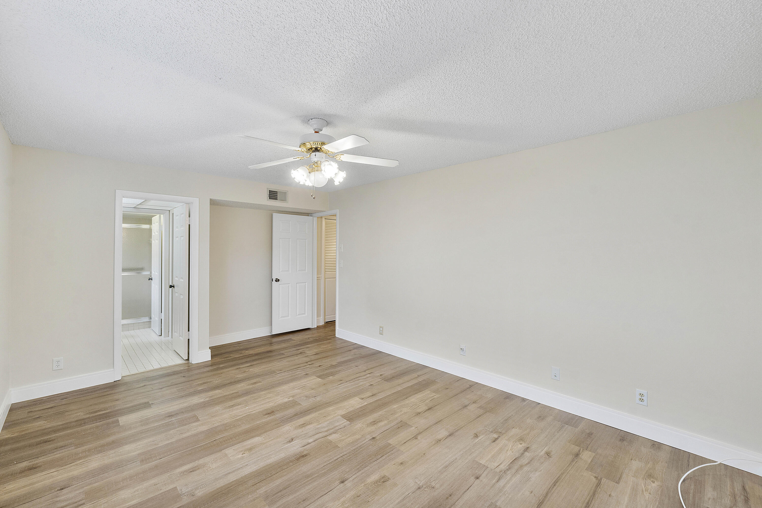 171 Deer Creek Boulevard 702