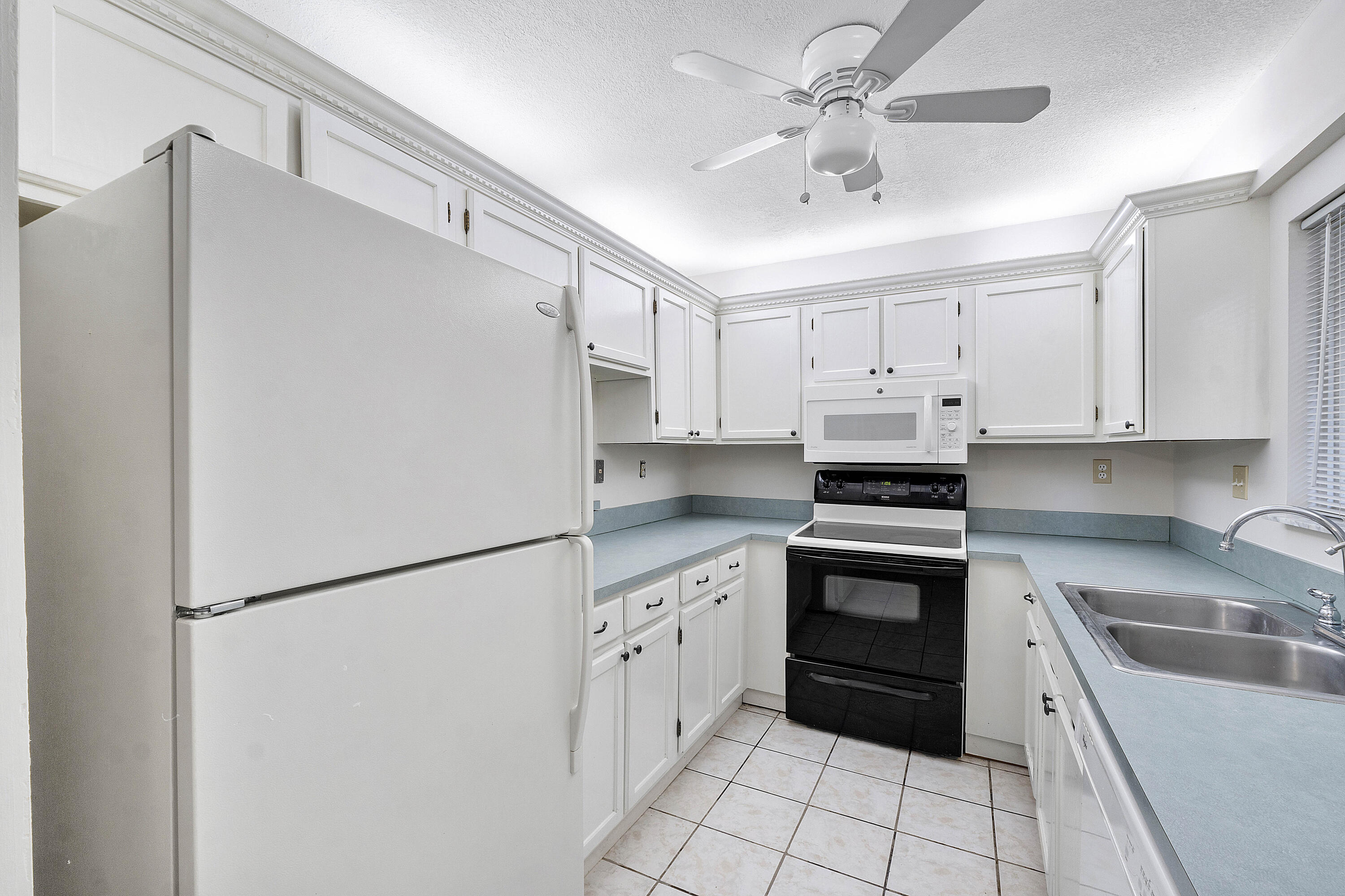 171 Deer Creek Boulevard 702