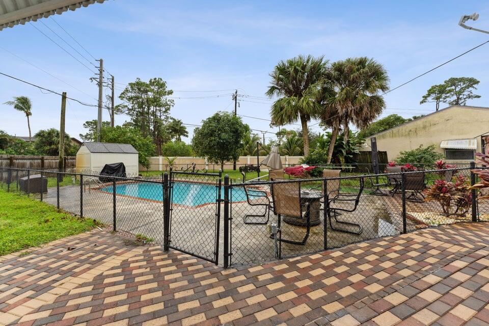 4274 Centurian Circle
