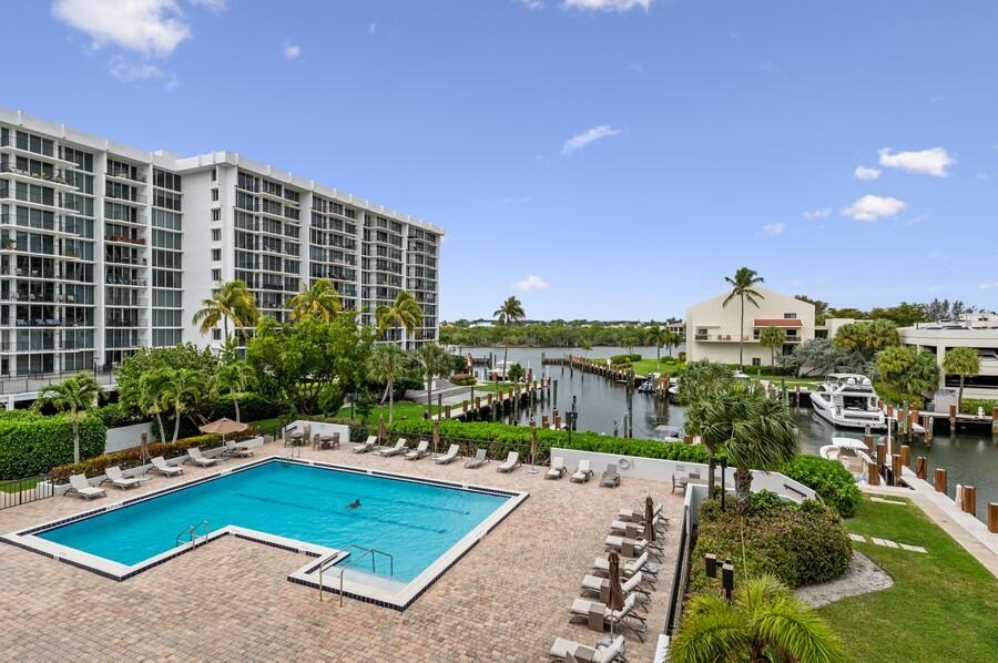 4748 S Ocean 802 Boulevard 802