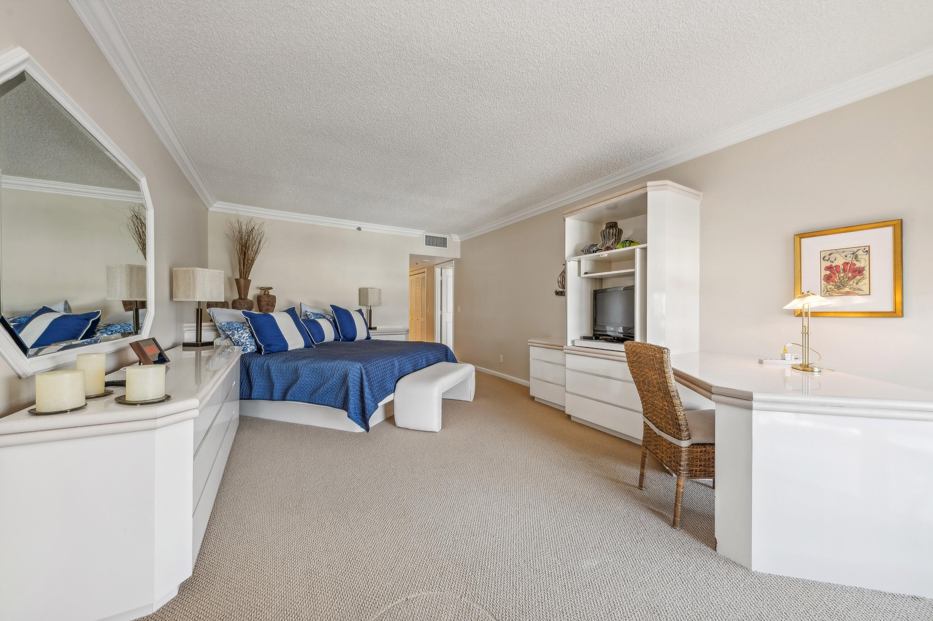 4748 S Ocean 802 Boulevard 802
