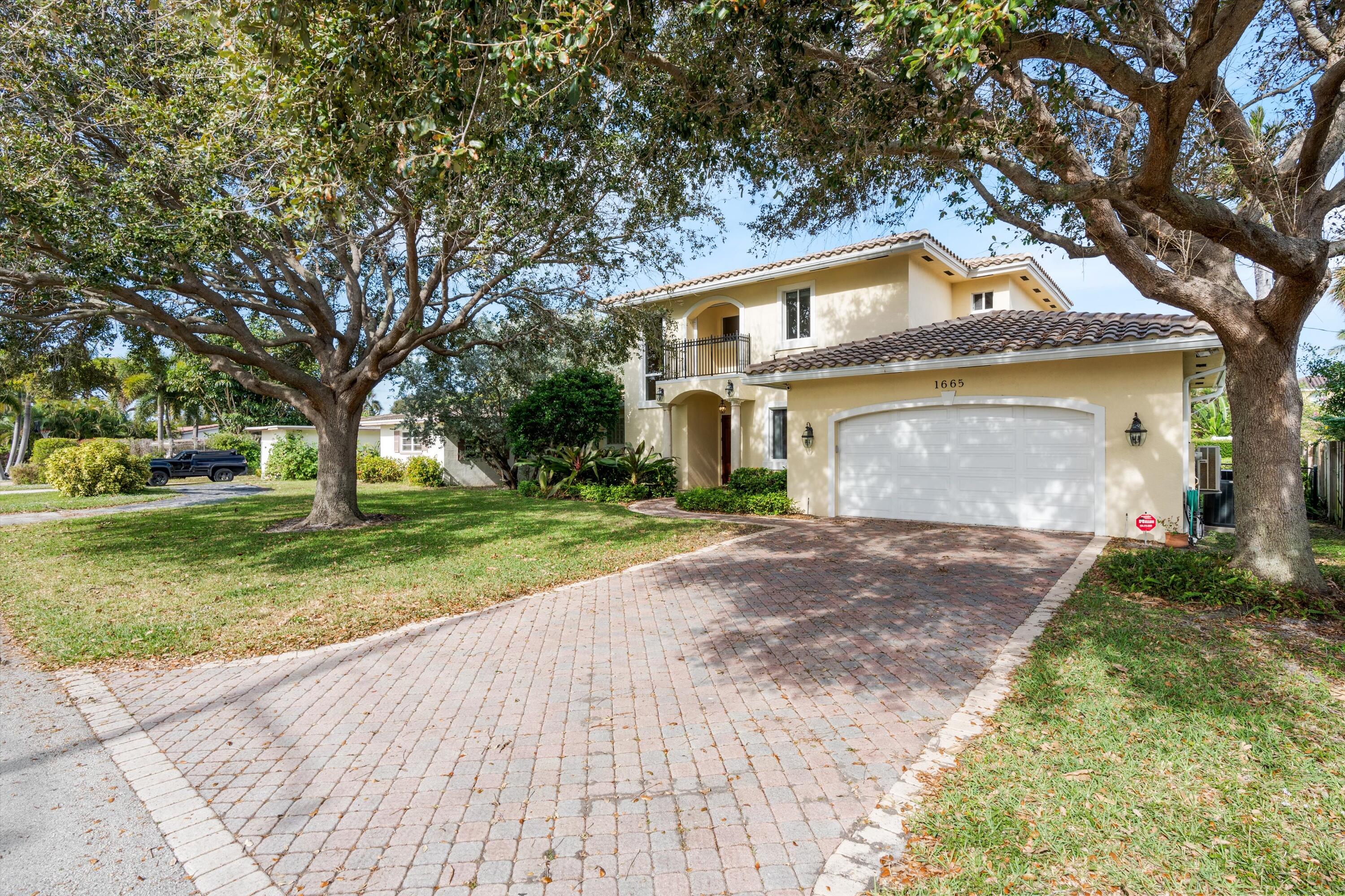 1665 SE 5 Court
