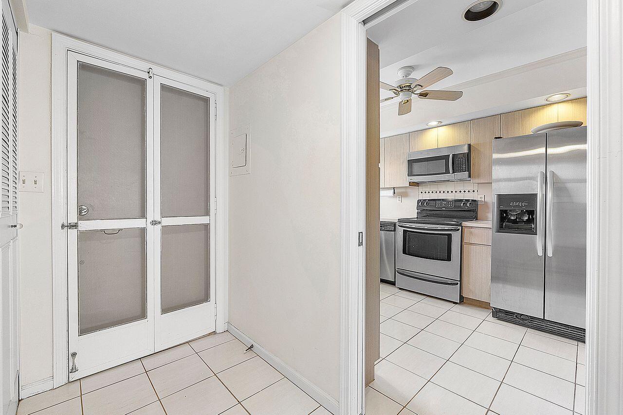 3310 S Ocean Boulevard 1030-D