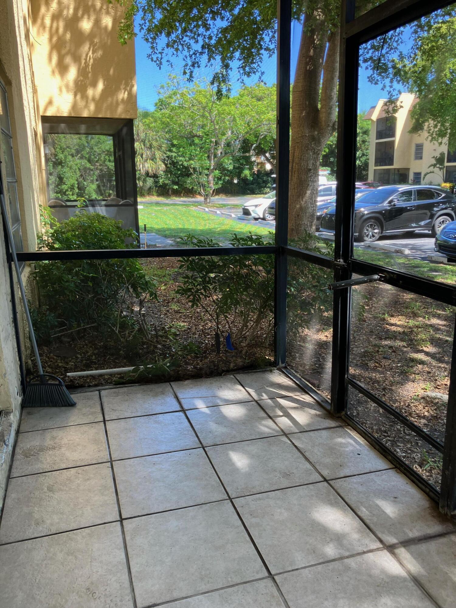 470 NW 20th Street 1110