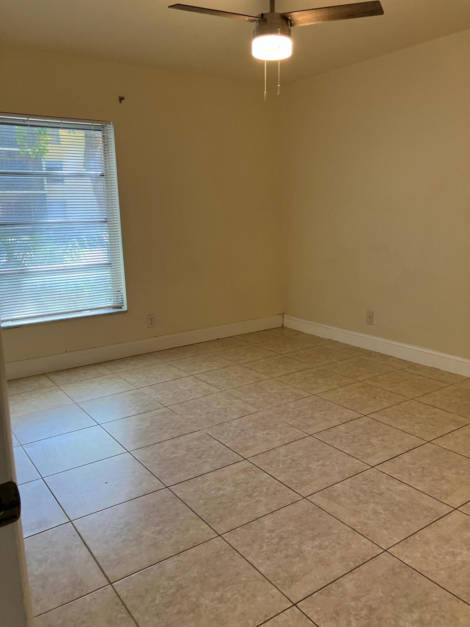 470 NW 20th Street 1110