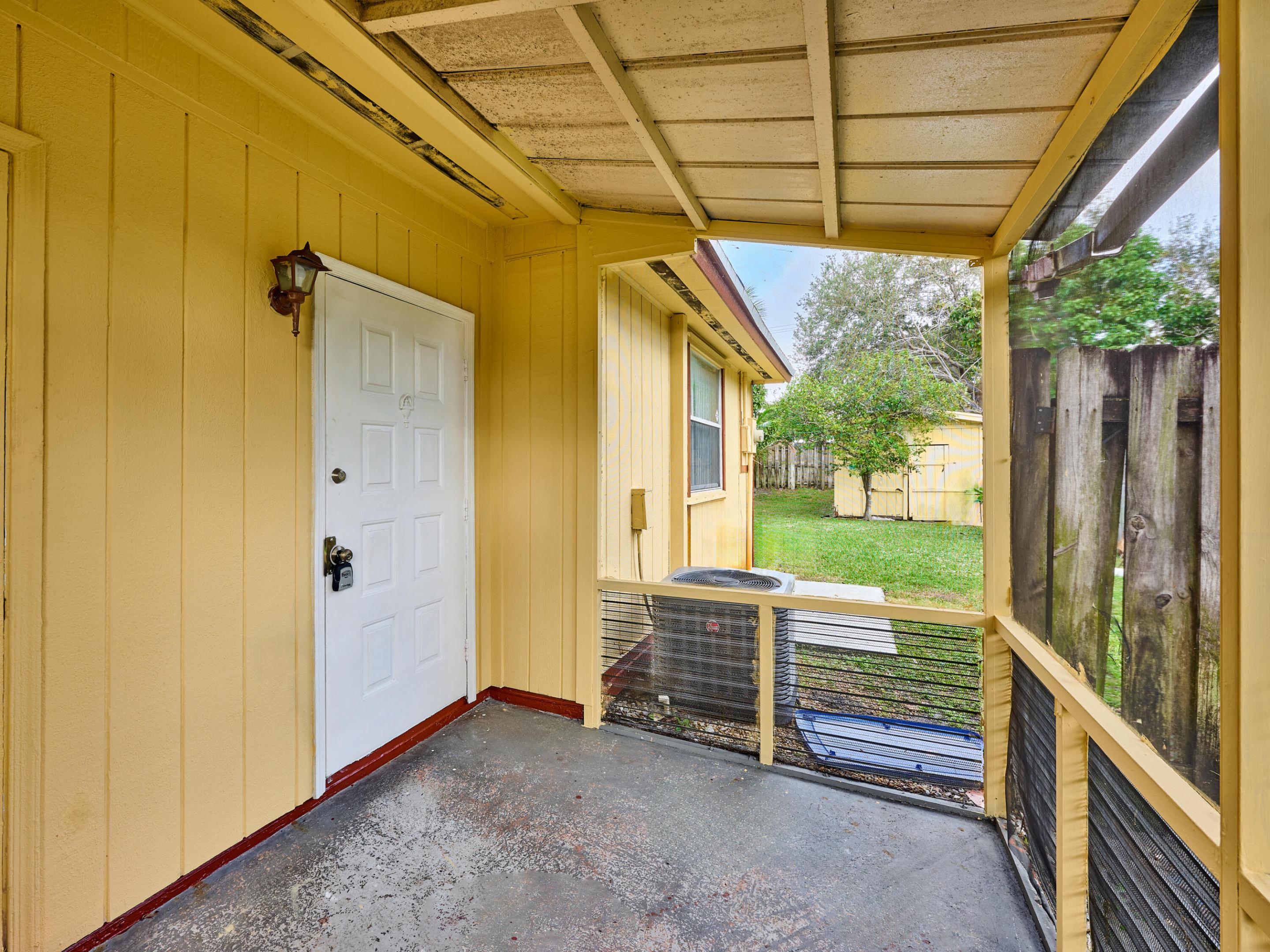 5291 NW 6th Court
