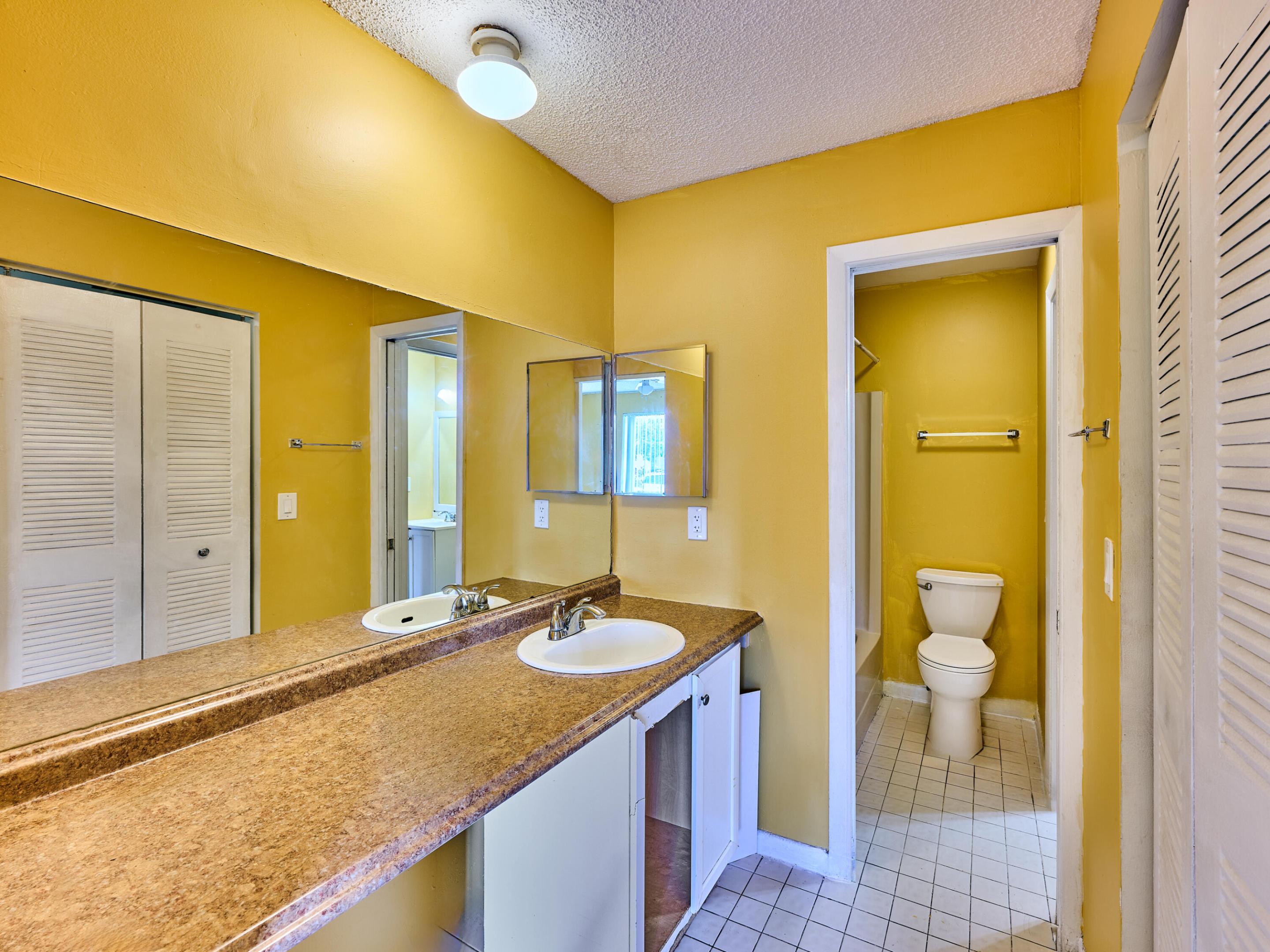 5291 NW 6th Court