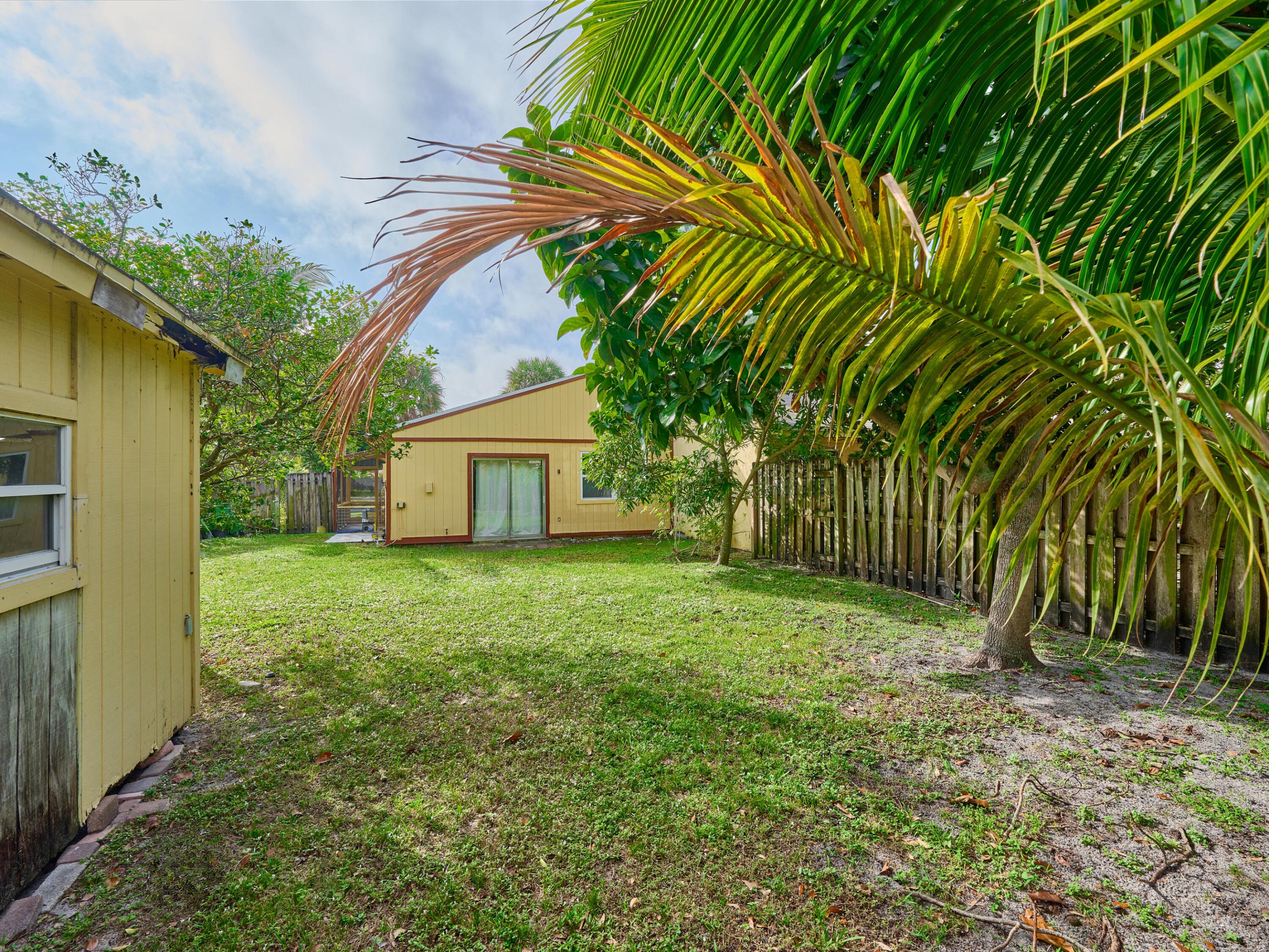 5291 NW 6th Court