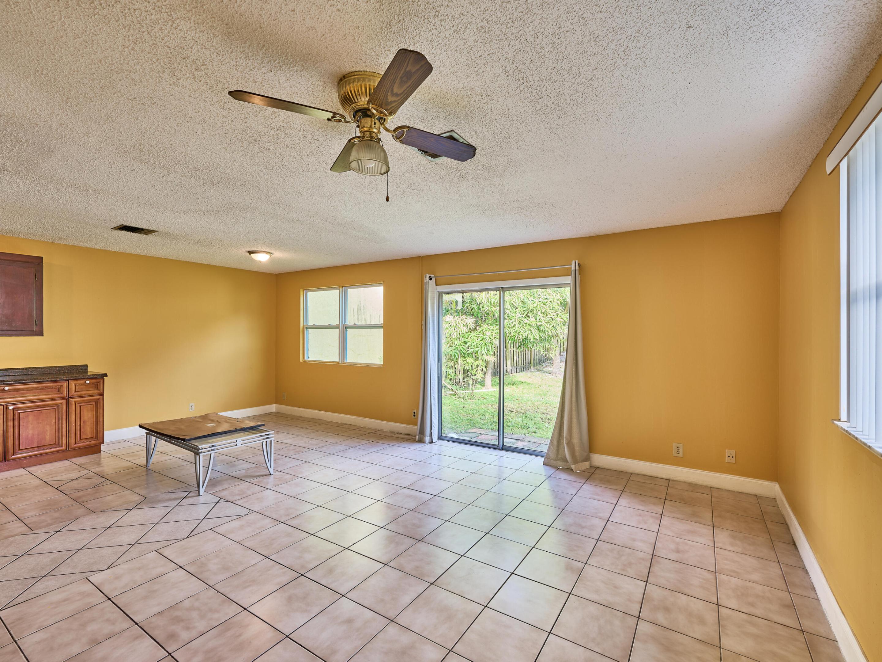 5291 NW 6th Court