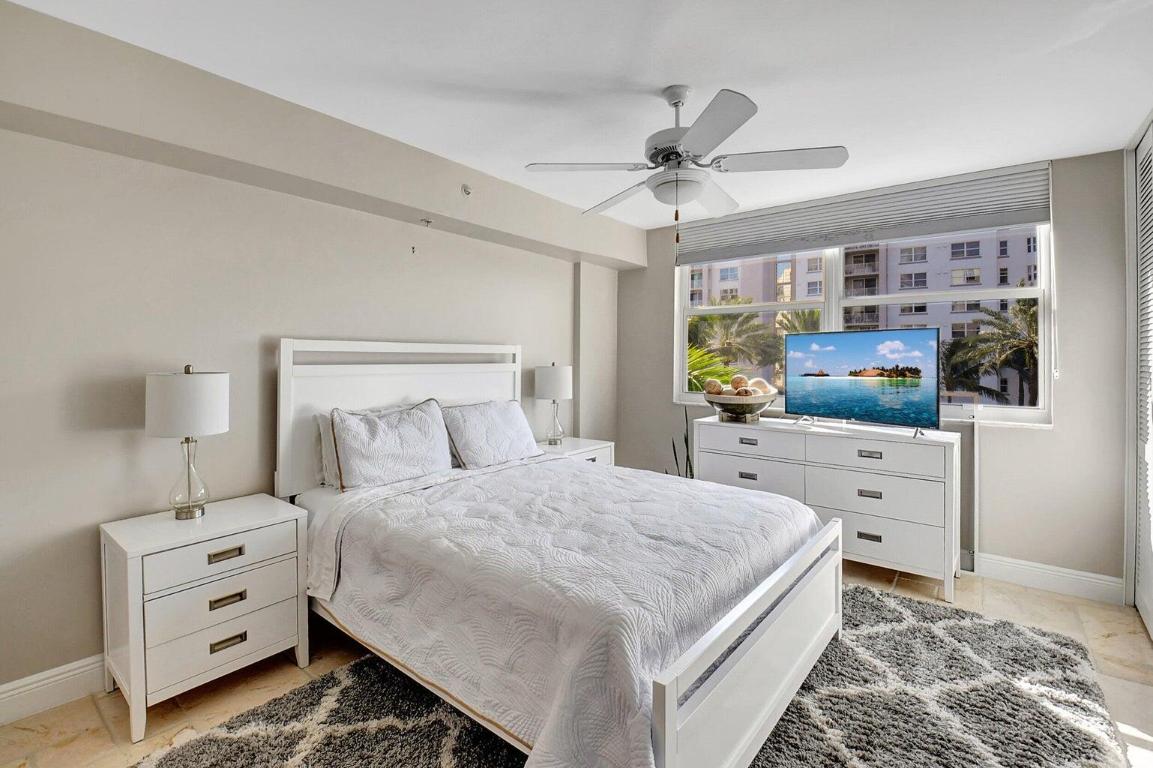 3594 S Ocean Boulevard 401