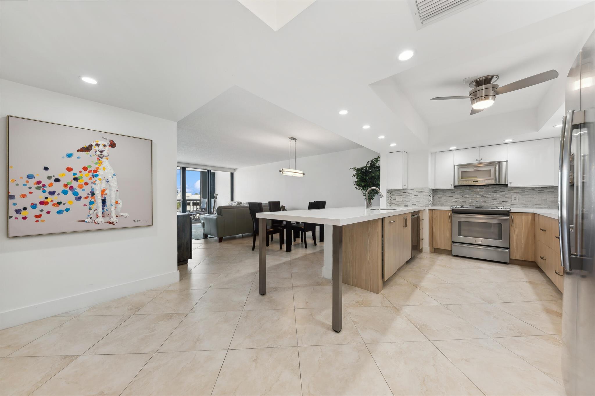 4748 S Ocean Boulevard 306