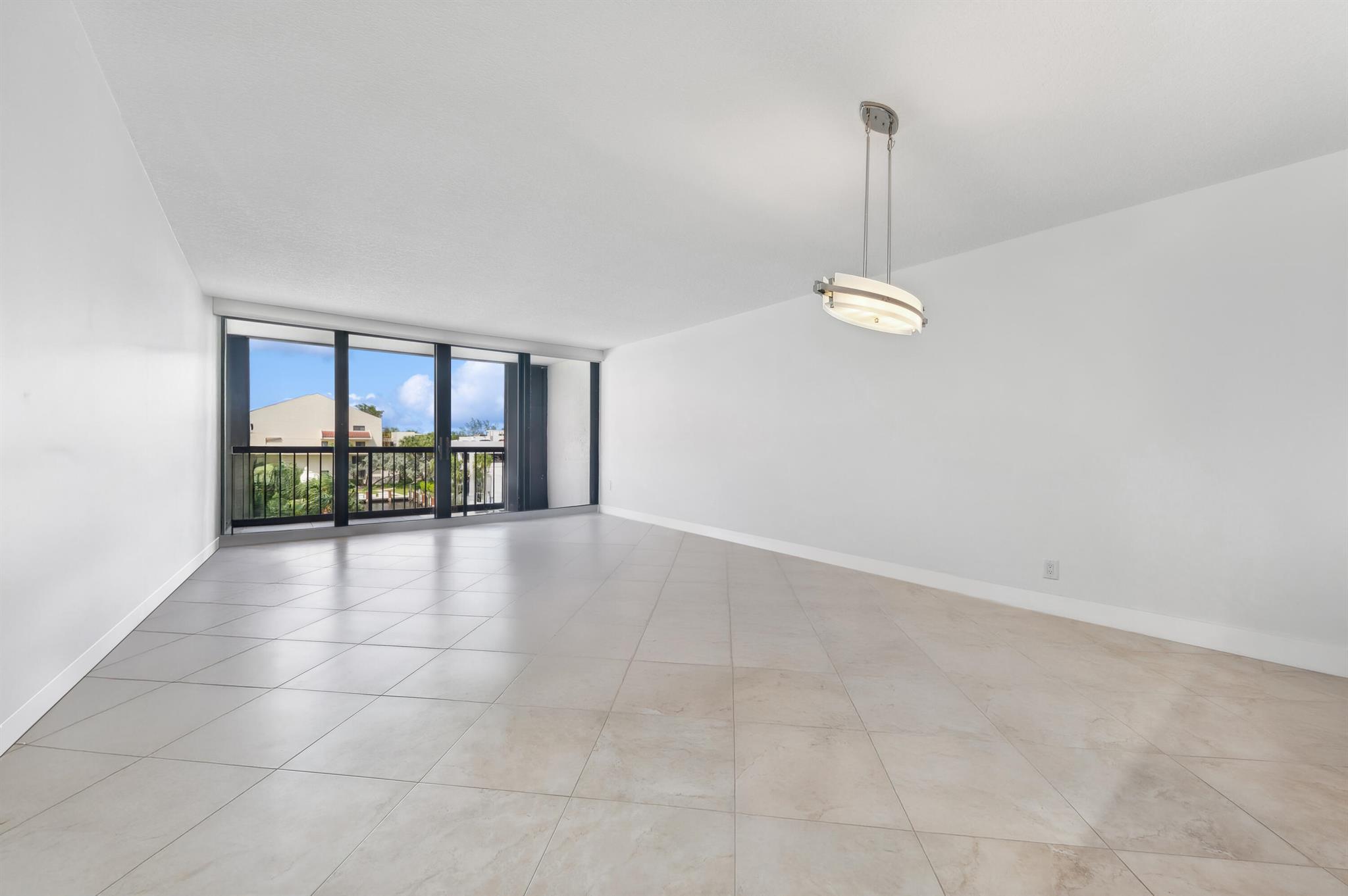 4748 S Ocean Boulevard 306