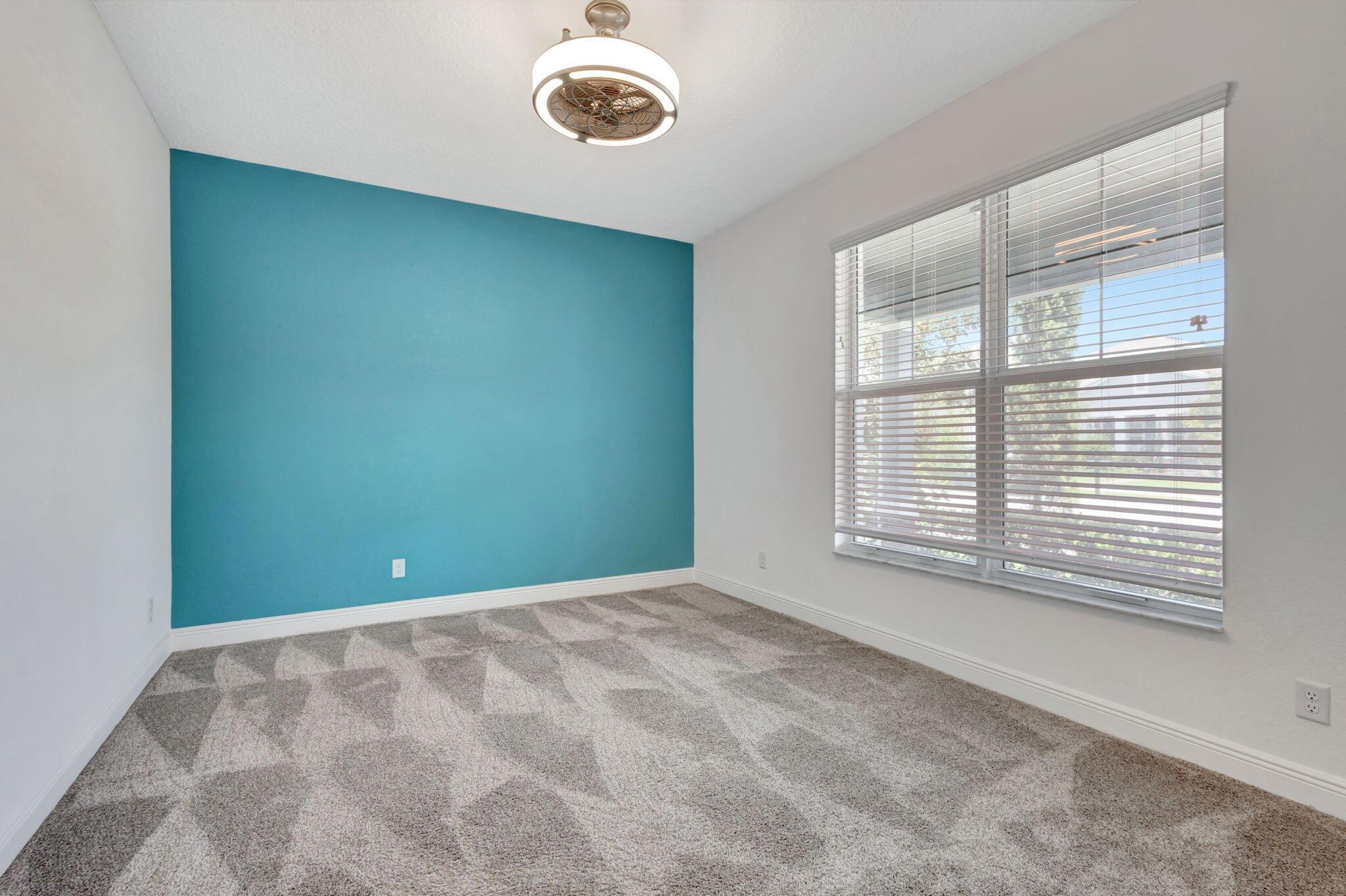 19572 Wheelbarrow Bend