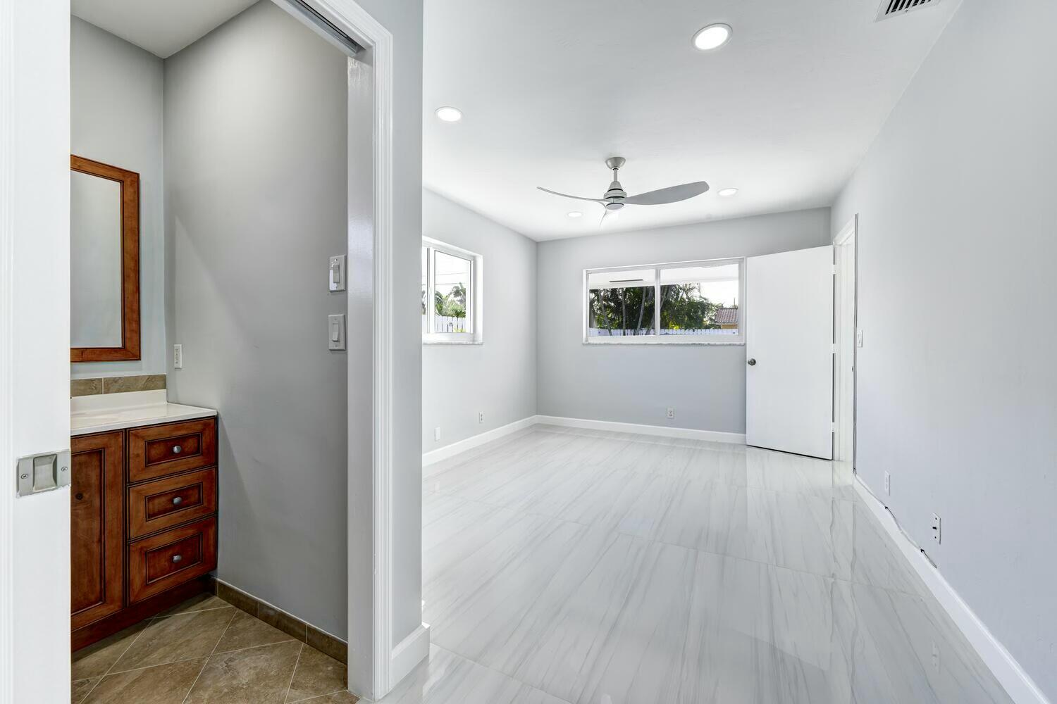 4 Tam O Shanter Lane