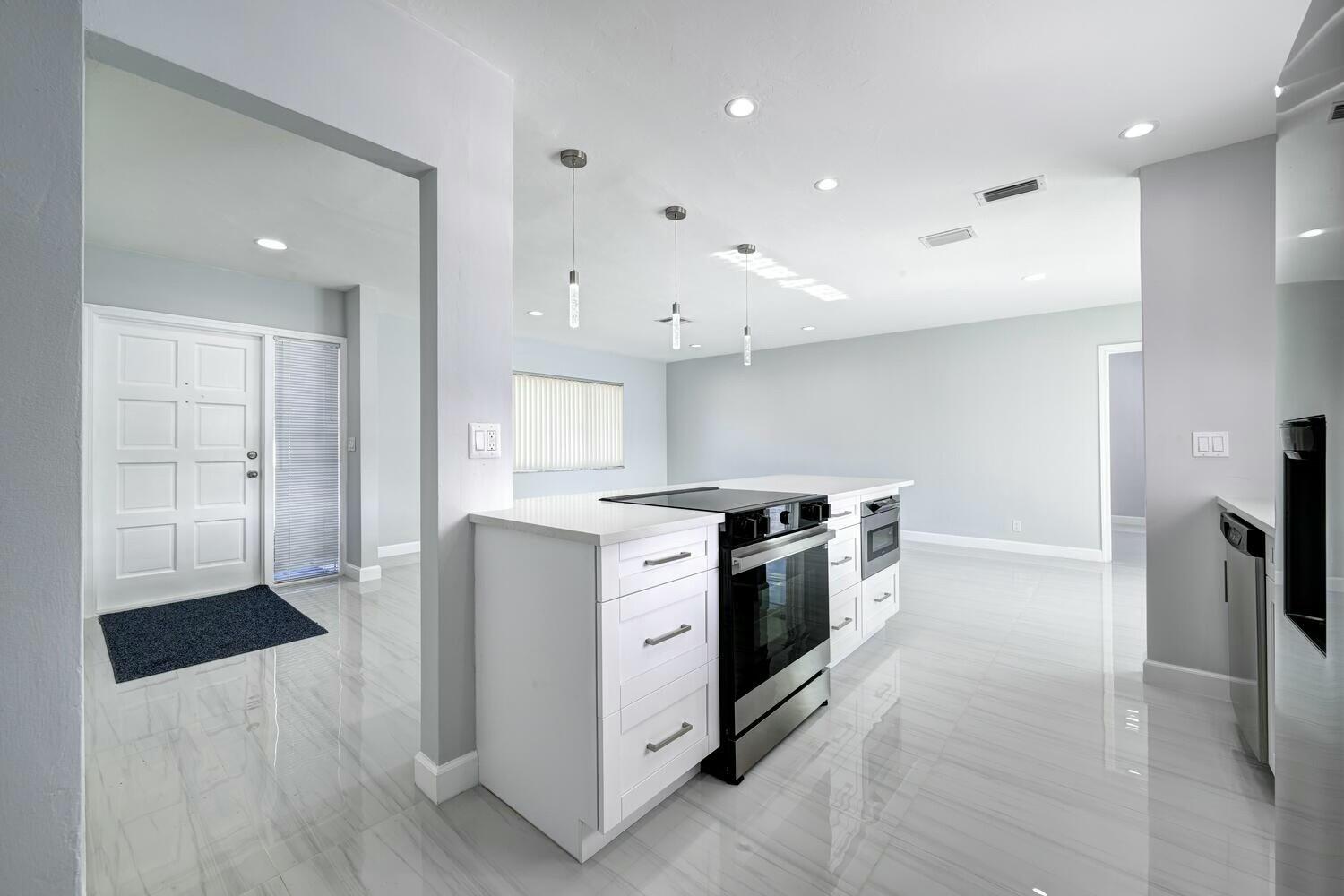 4 Tam O Shanter Lane