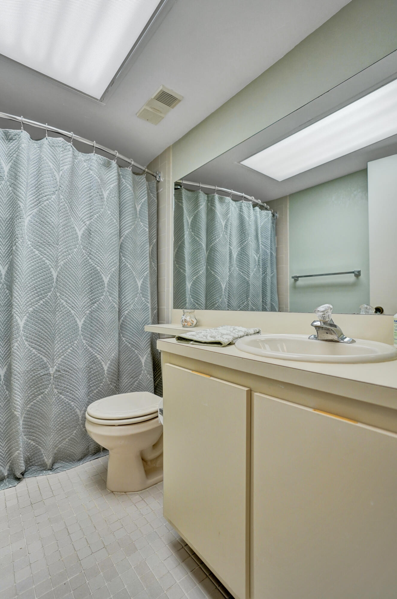 5130 Las Verdes Circle 311