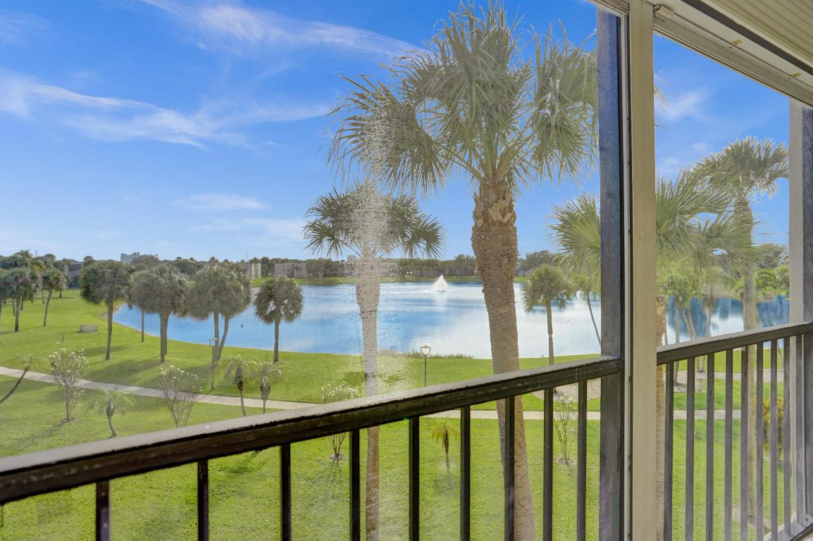 5130 Las Verdes Circle 311