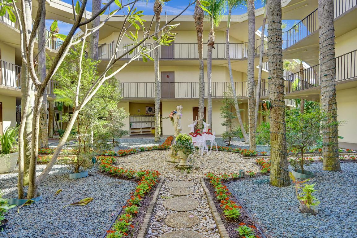 5130 Las Verdes Circle 311