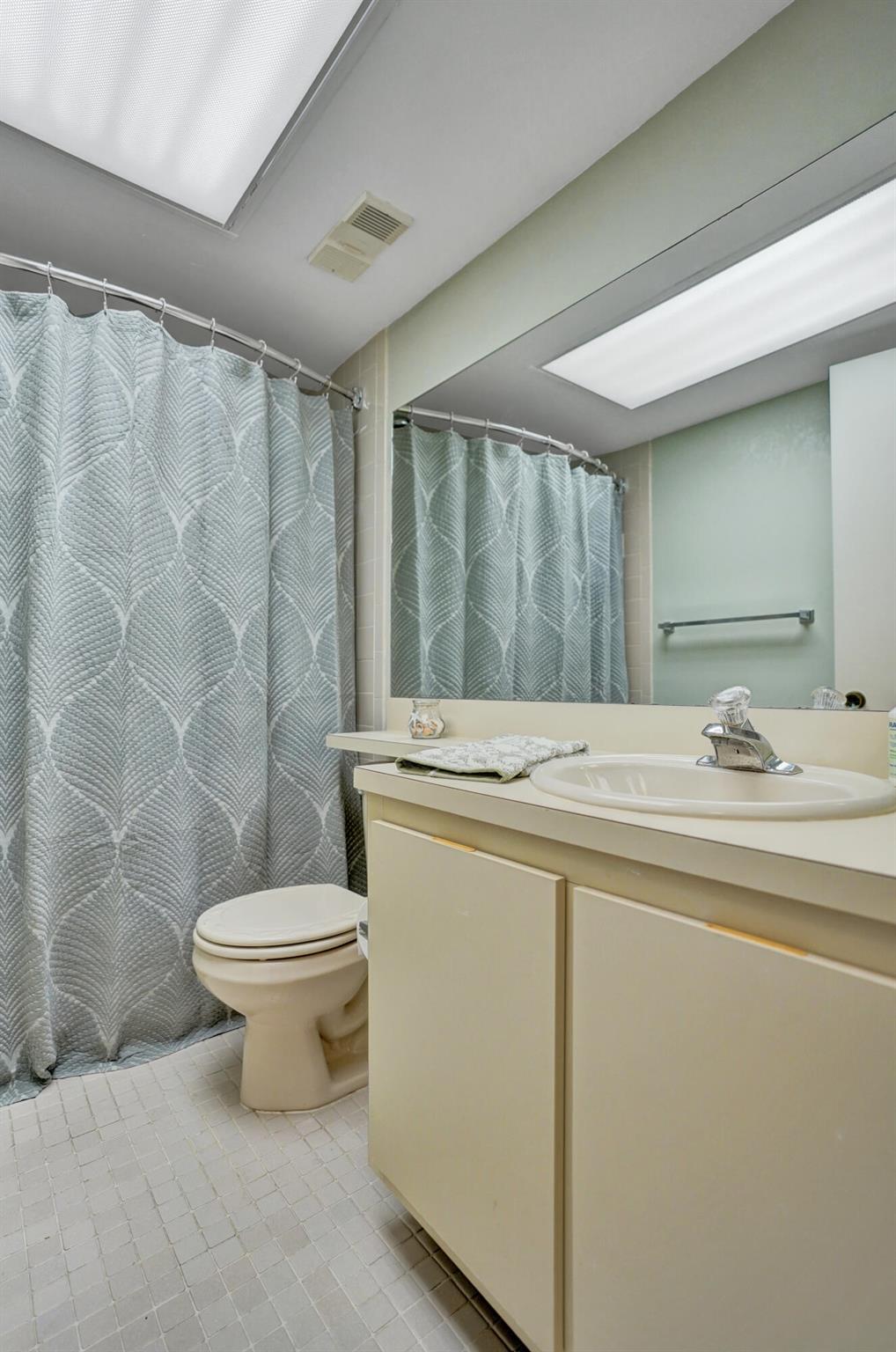 5130 Las Verdes Circle 311