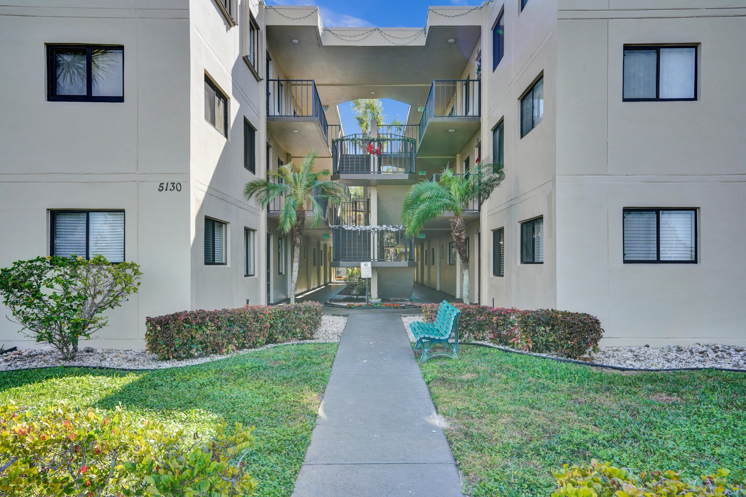 5130 Las Verdes Circle 311