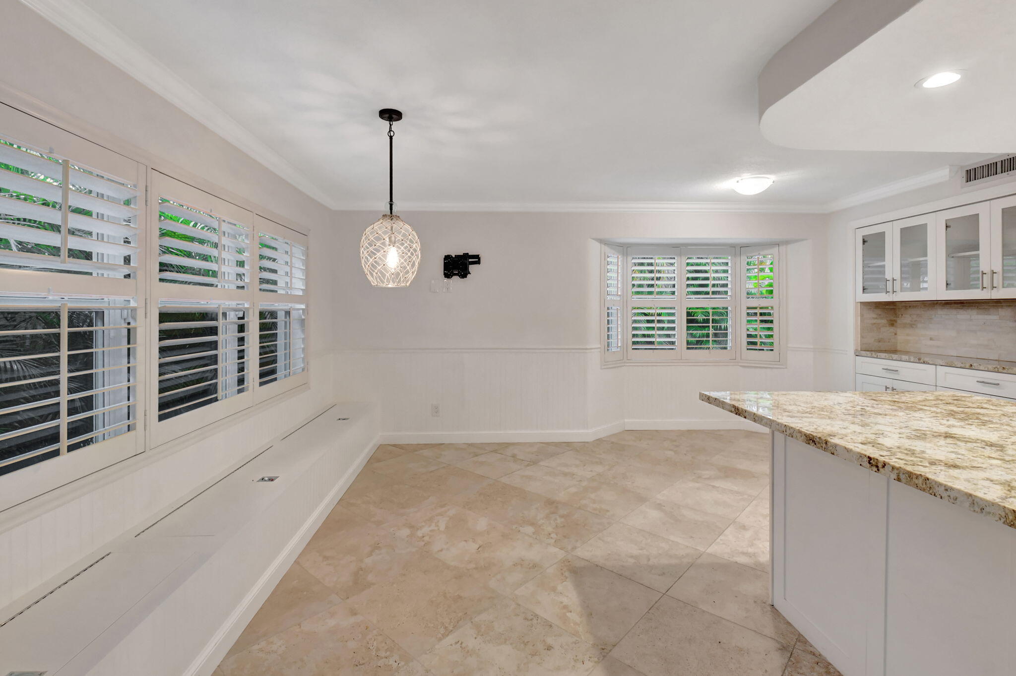 644 S South Road