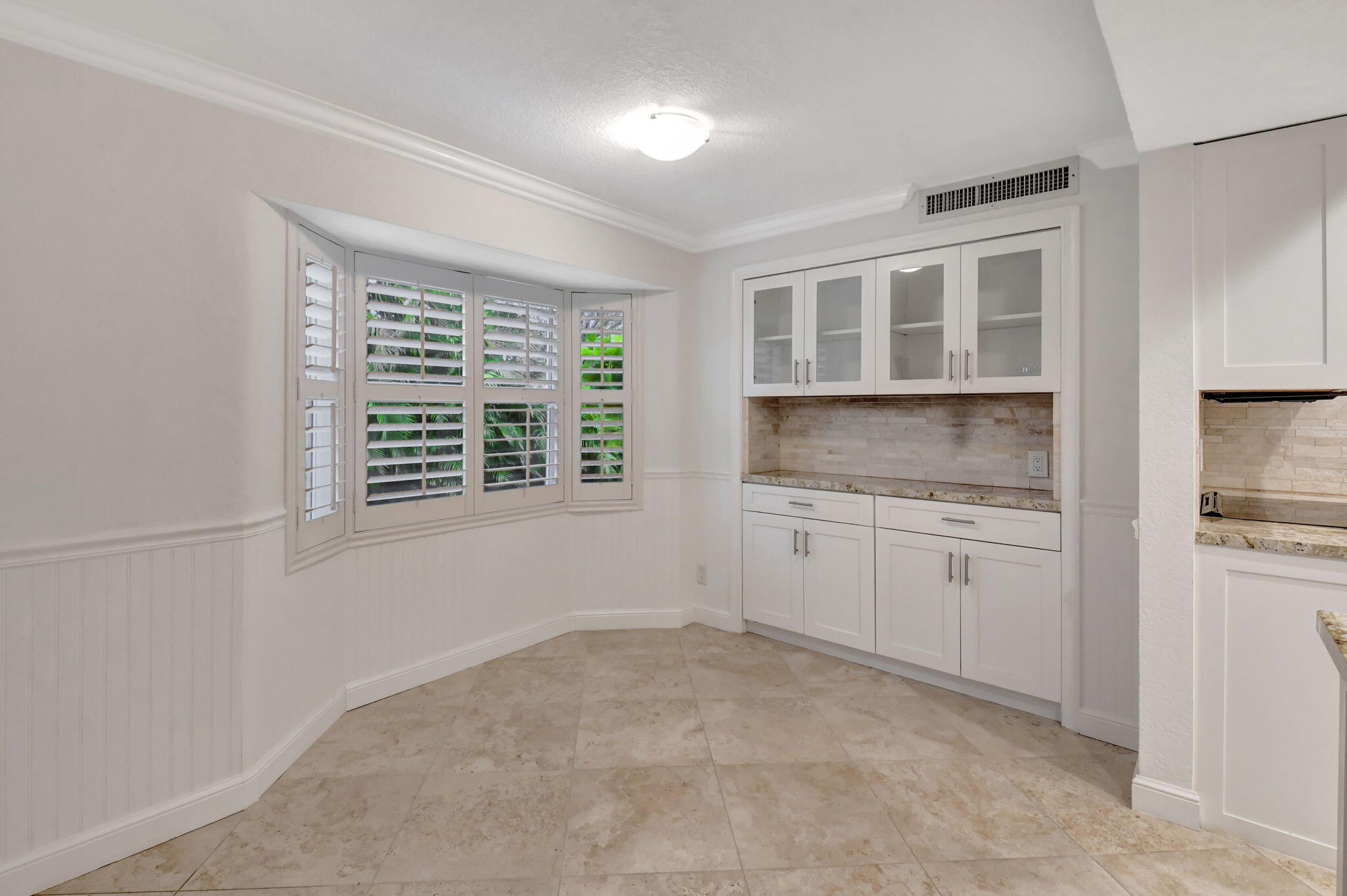 644 S South Road