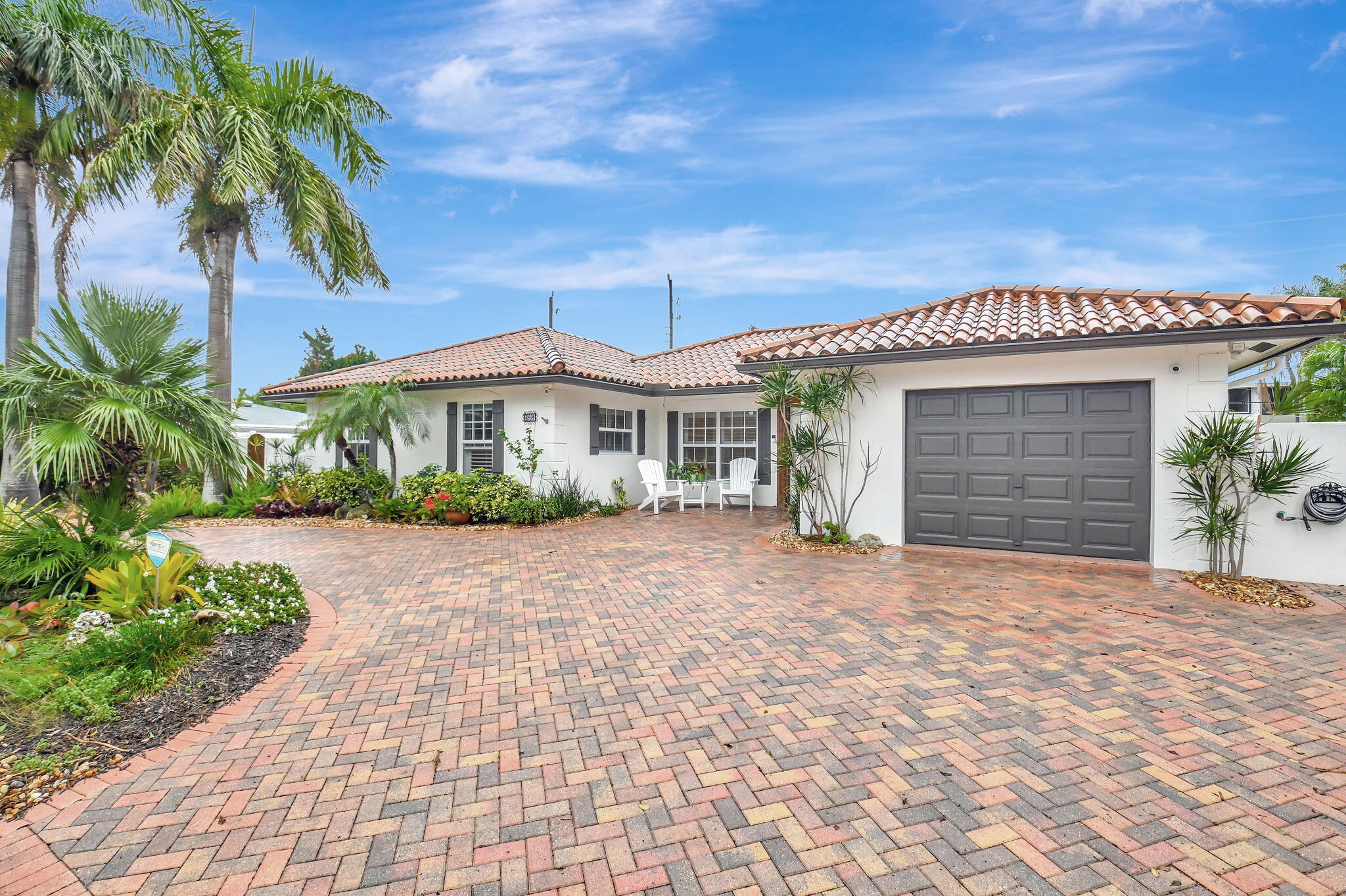 644 S South Road
