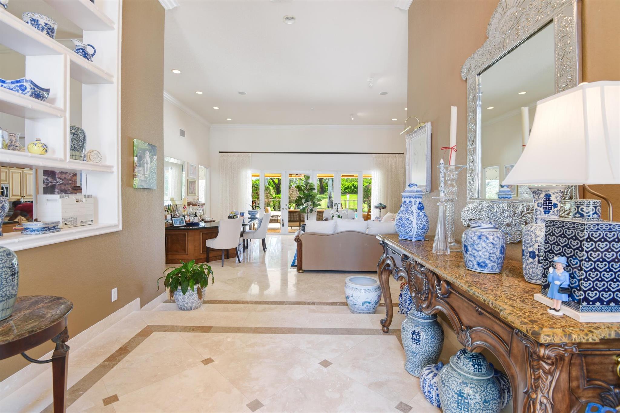 4792 Bocaire Boulevard