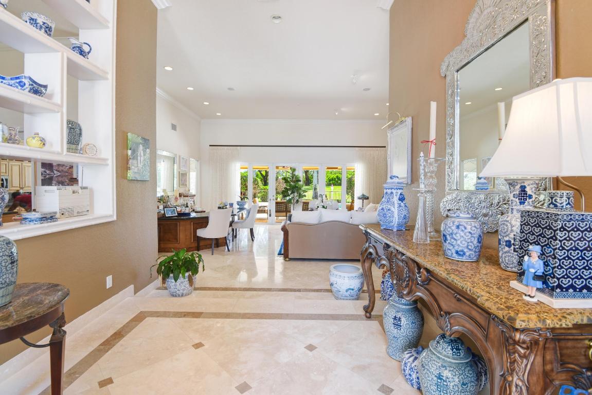 4792 Bocaire Boulevard