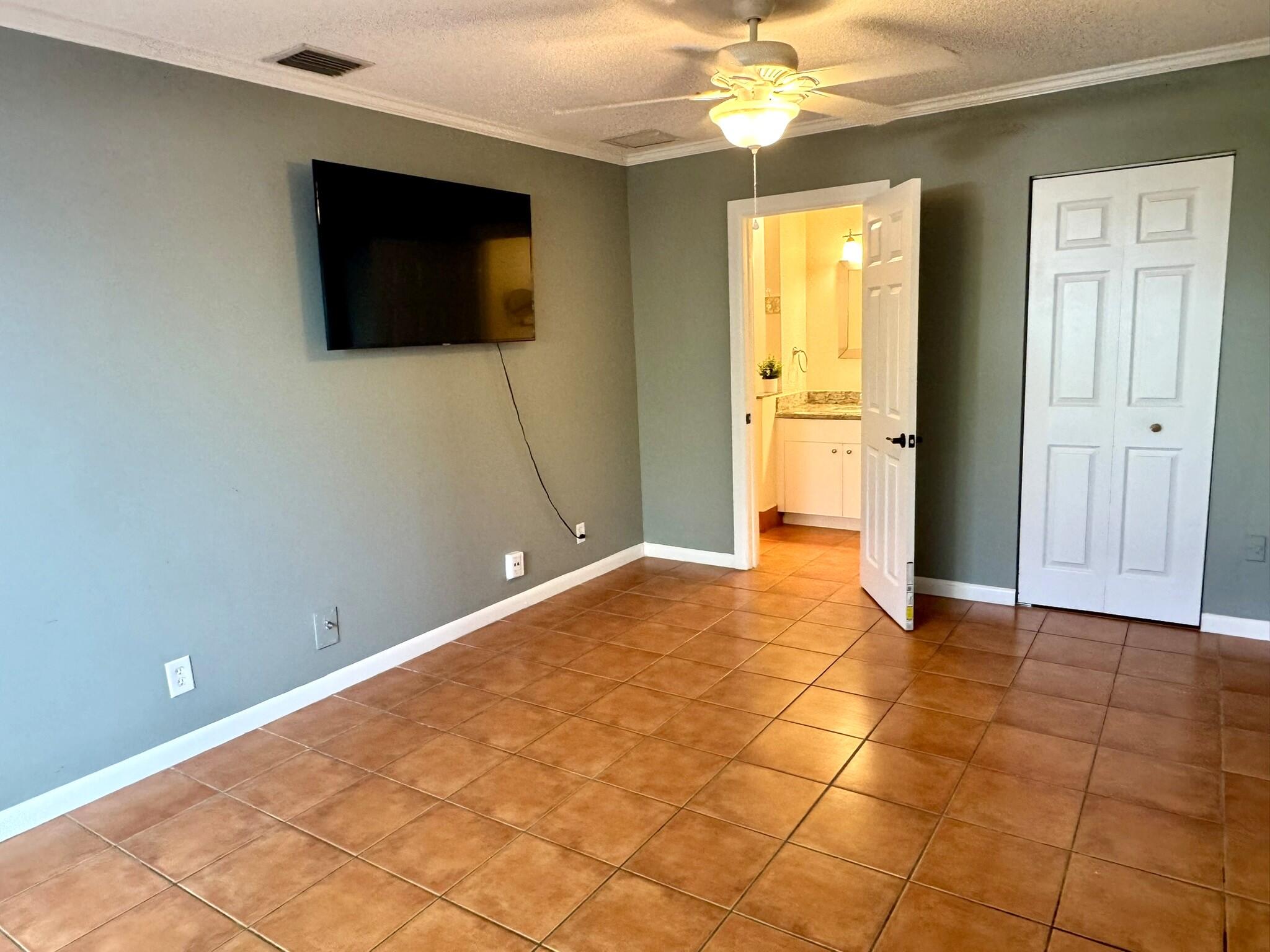 22374 Pineapple Walk Drive