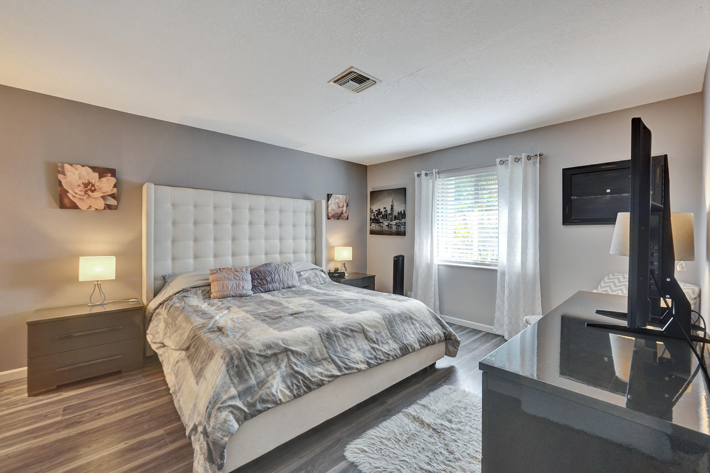 1420 SW 27th Avenue C