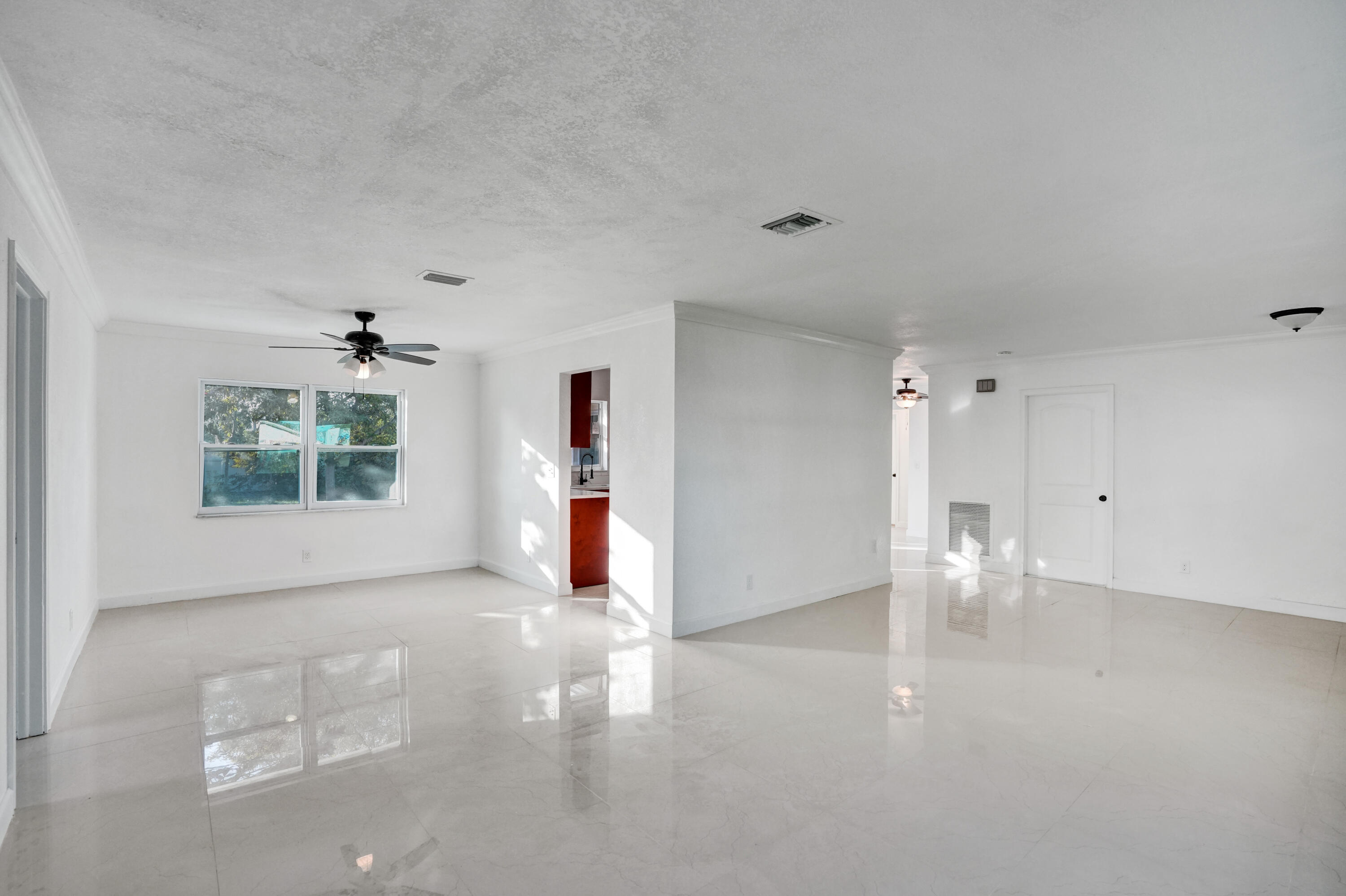 4009 Waverly Drive