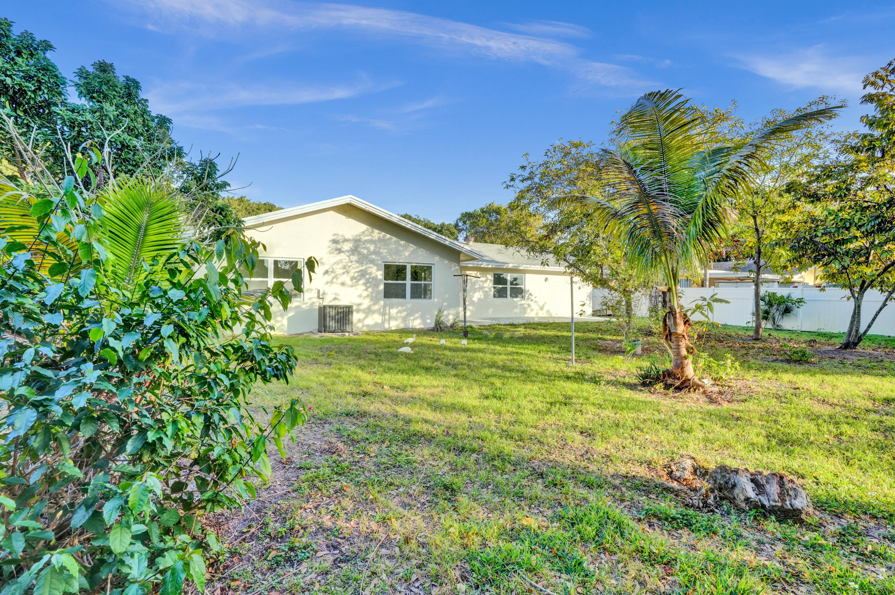 4009 Waverly Drive