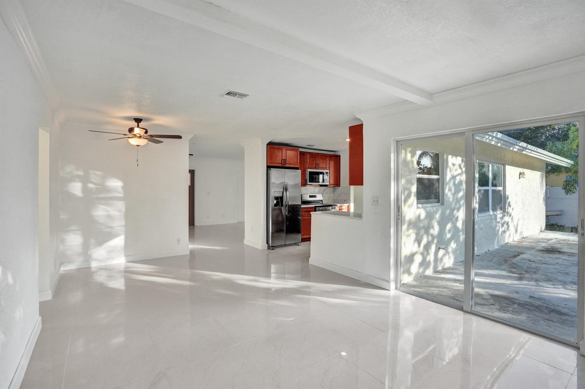 4009 Waverly Drive