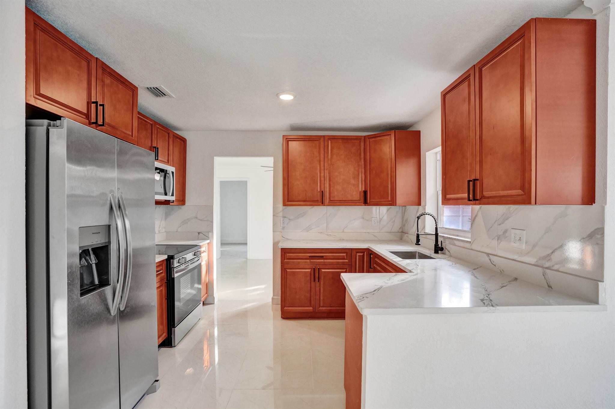 4009 Waverly Drive