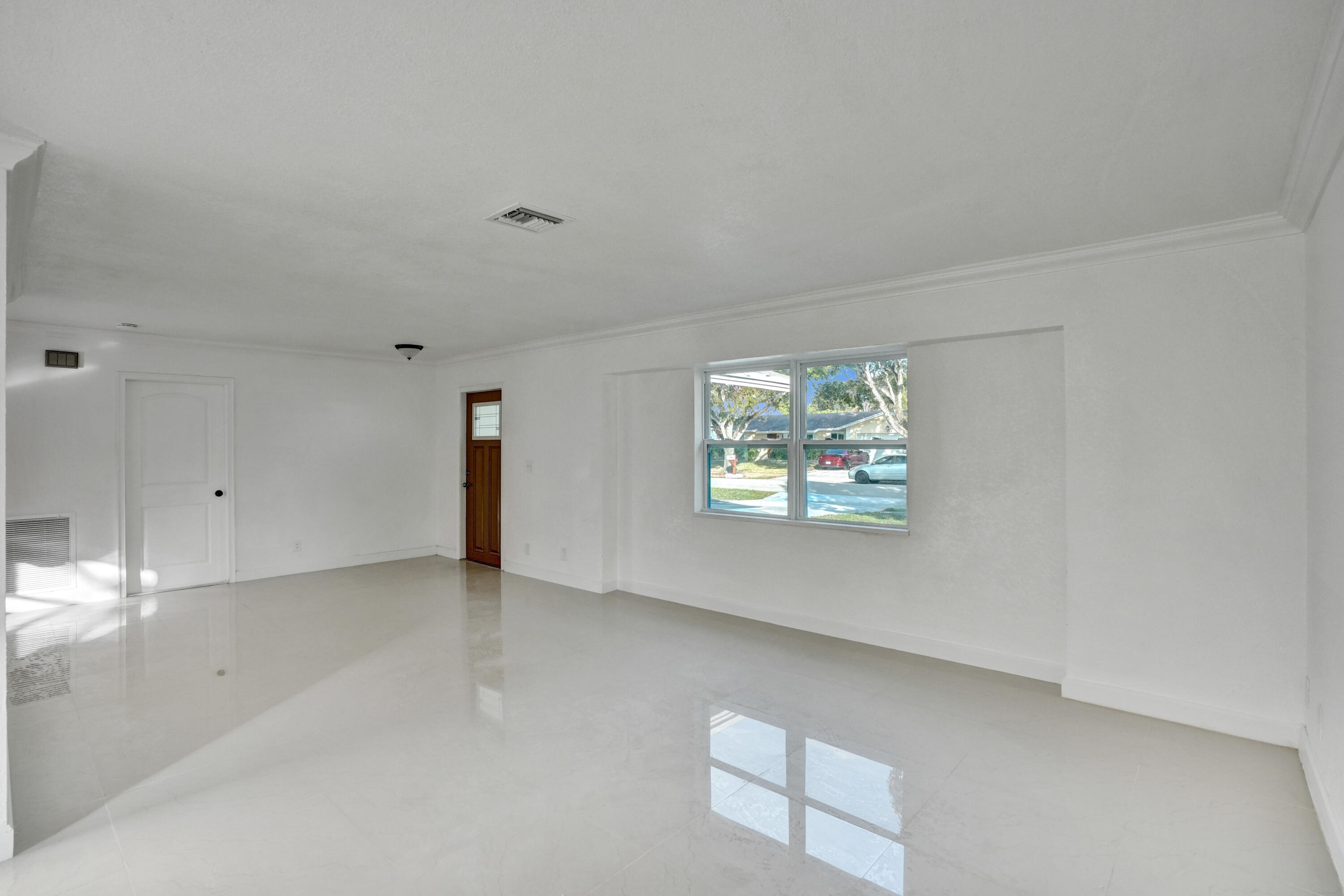 4009 Waverly Drive