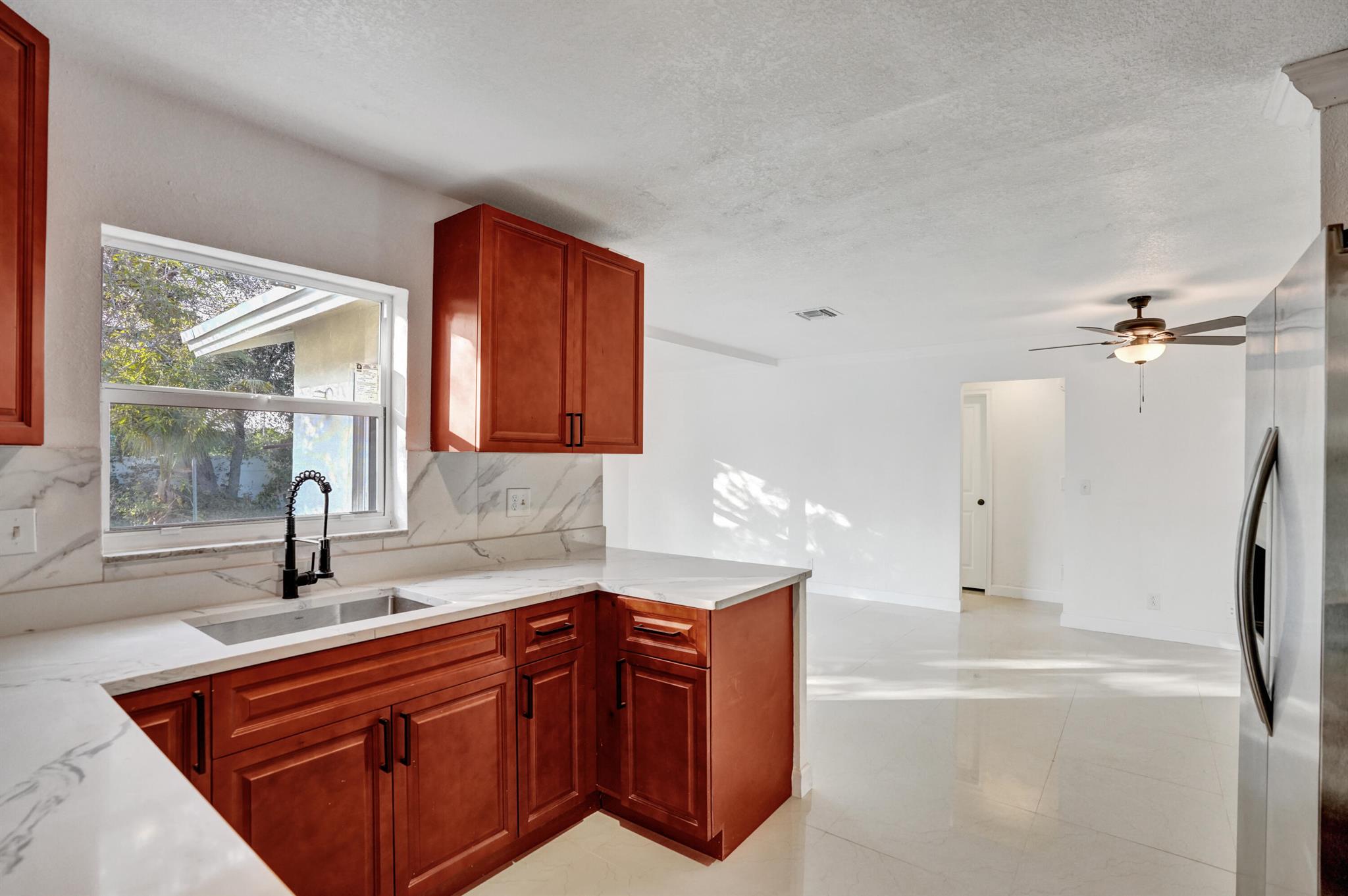 4009 Waverly Drive