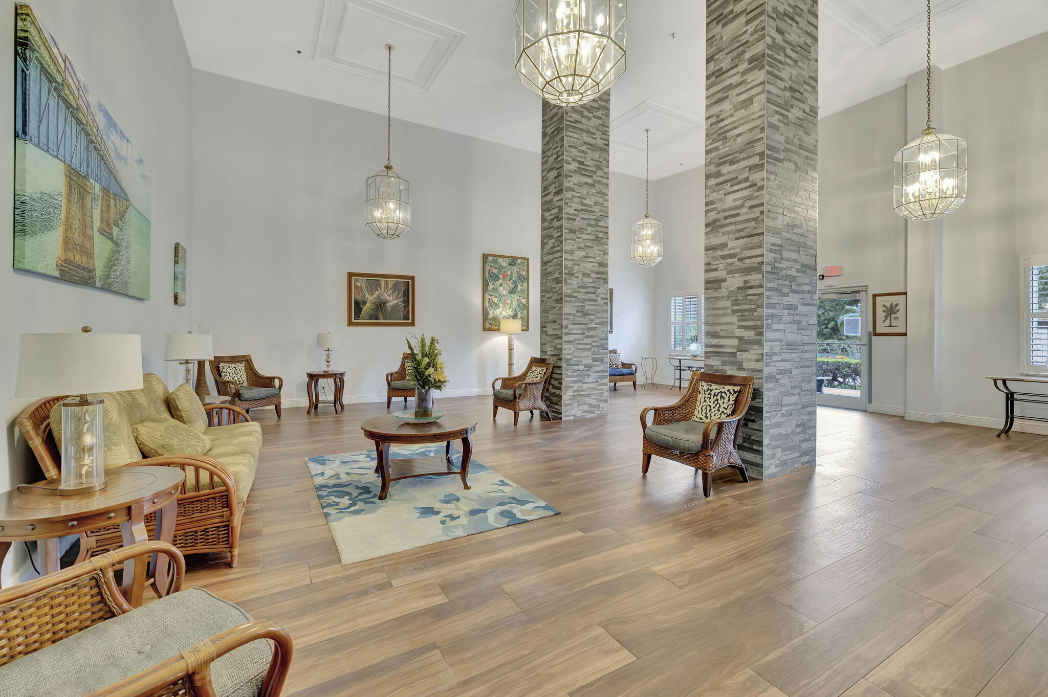 1505 N Riverside Drive 1501