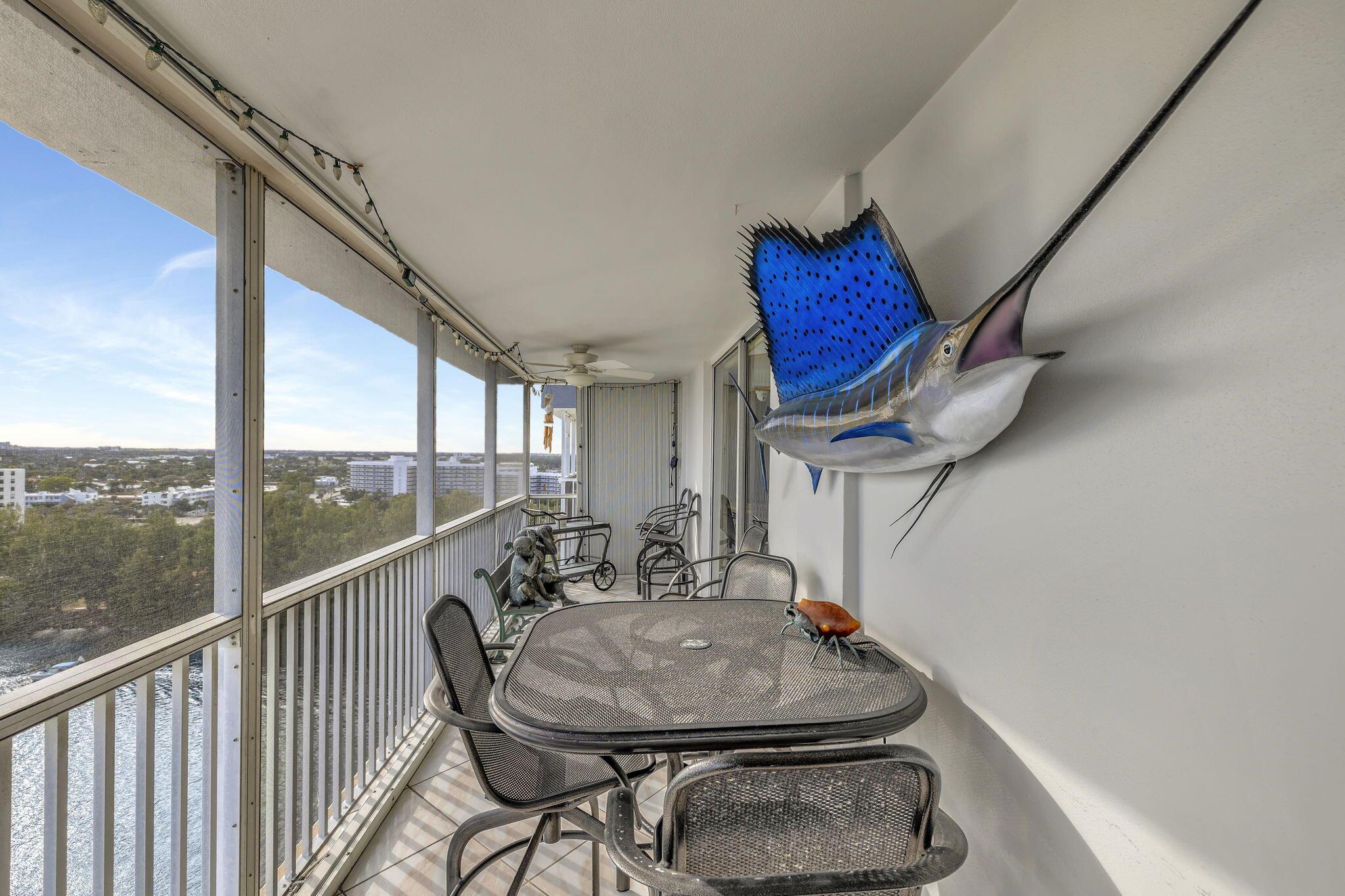 1505 N Riverside Drive 1501