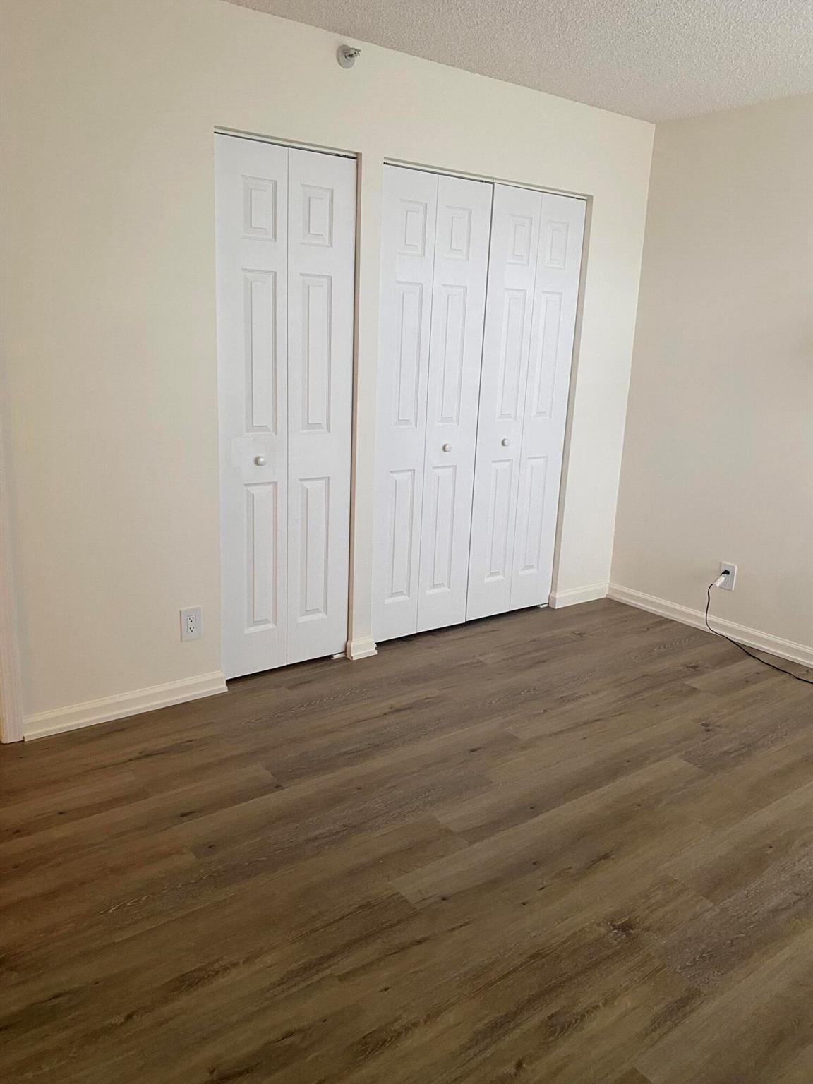 17 Royal Palm Way 305