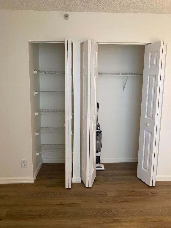 17 Royal Palm Way 305