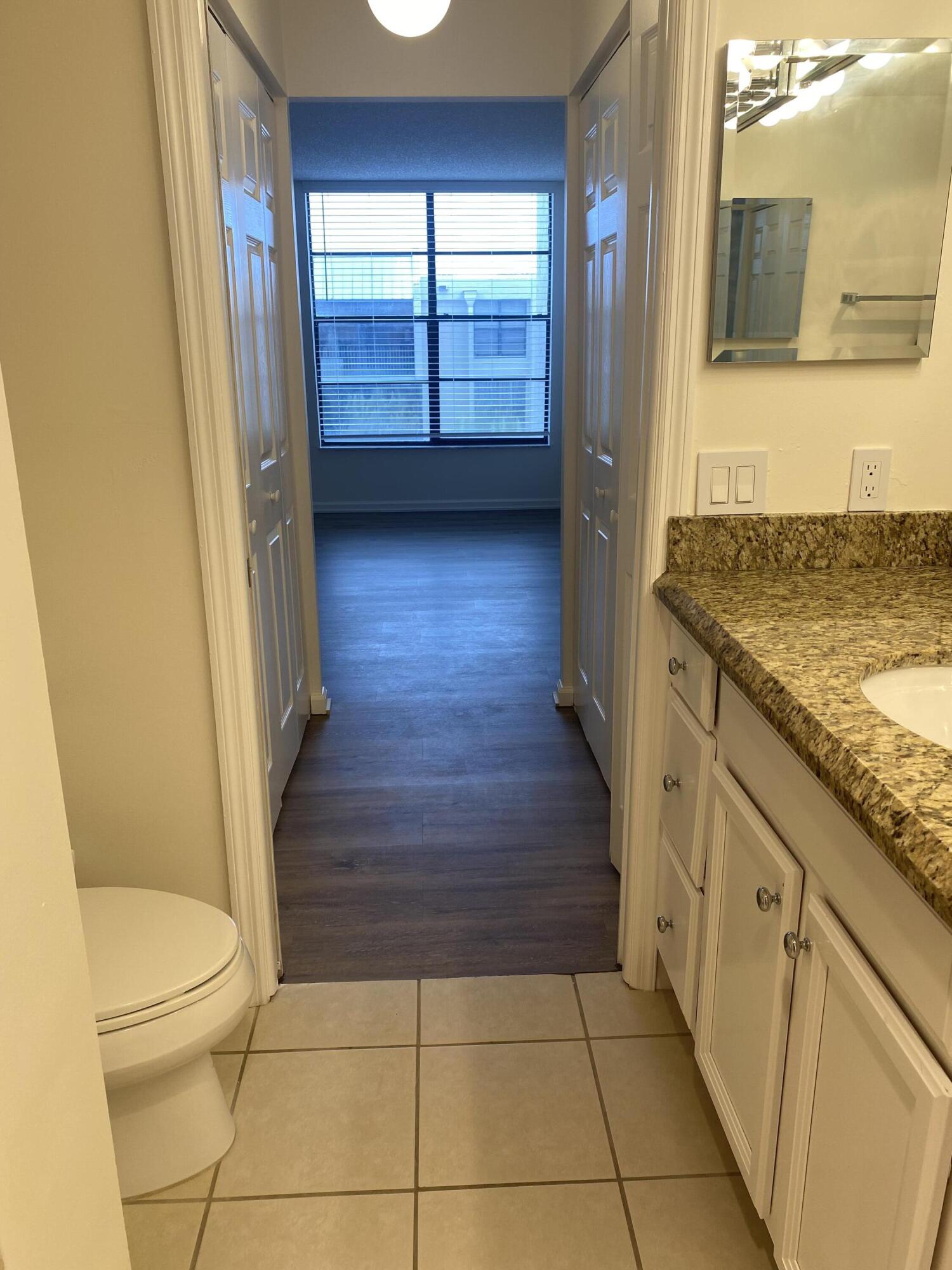 17 Royal Palm Way 305