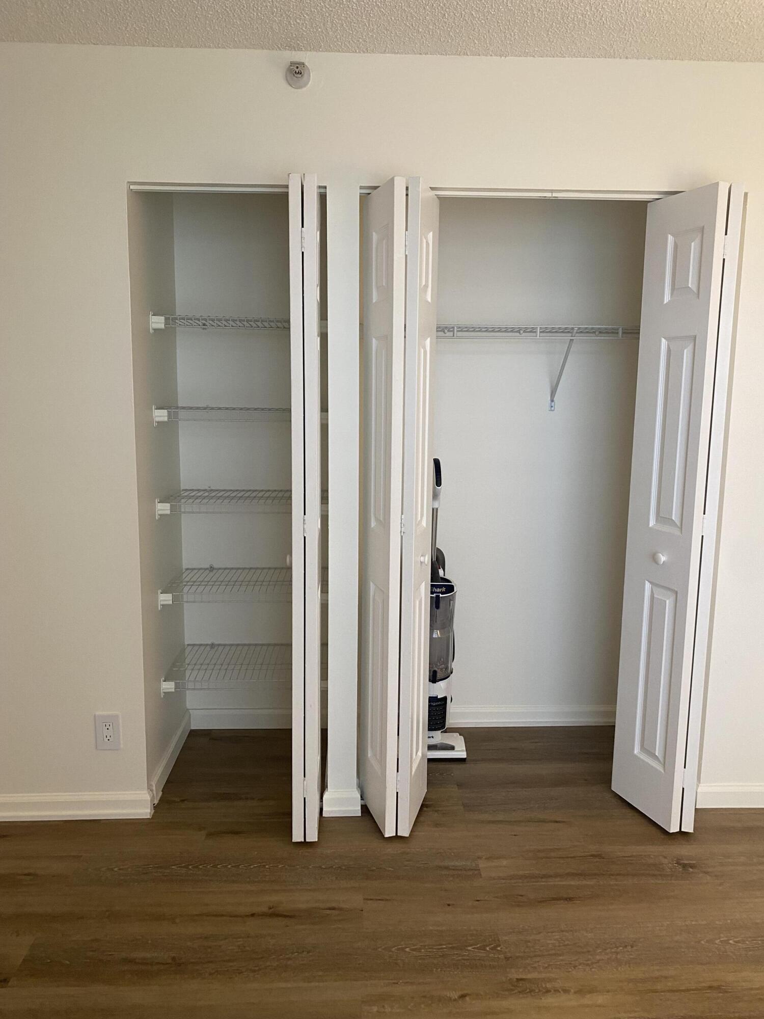 17 Royal Palm Way 305