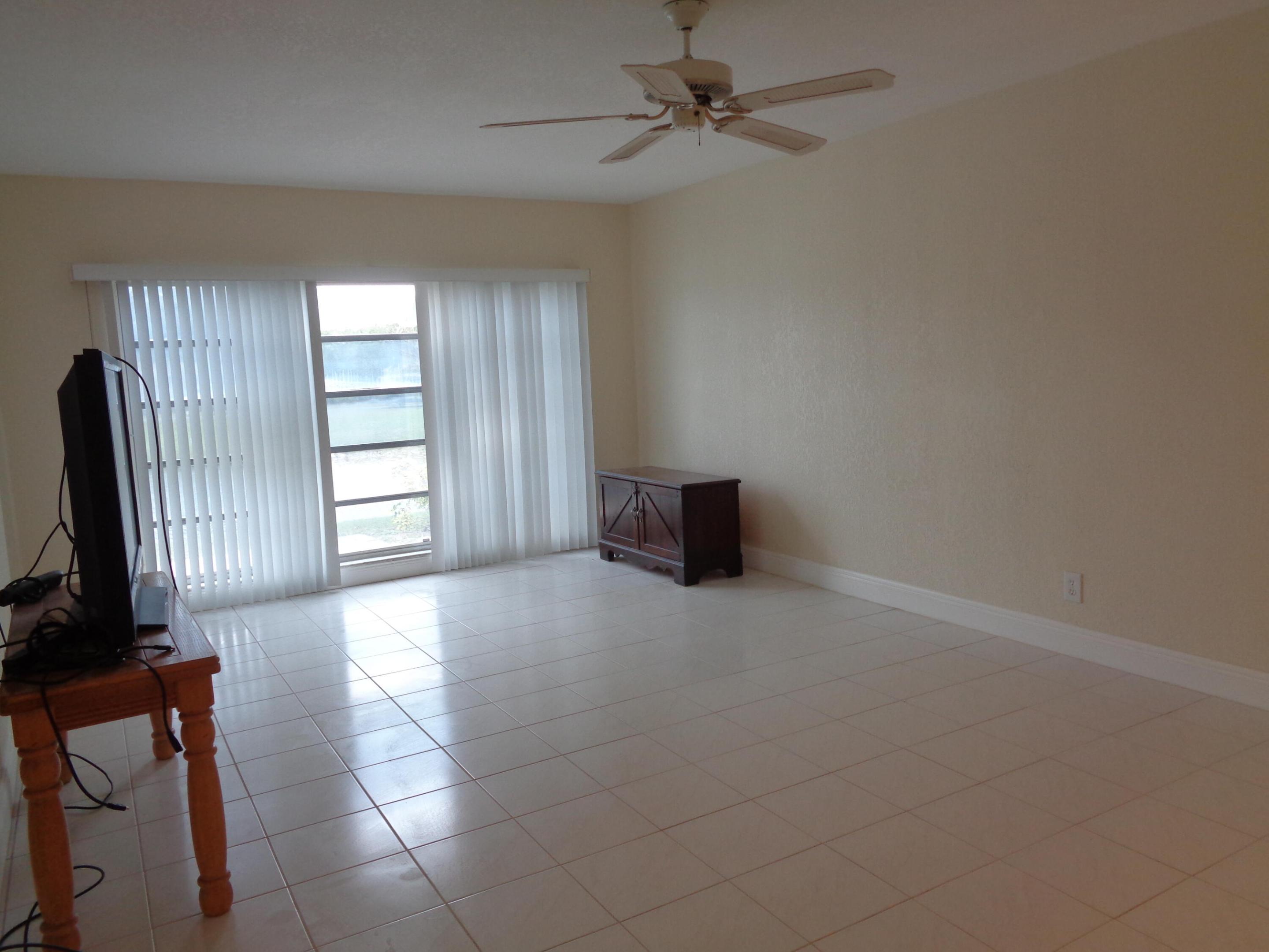 13739 Date Palm Court B