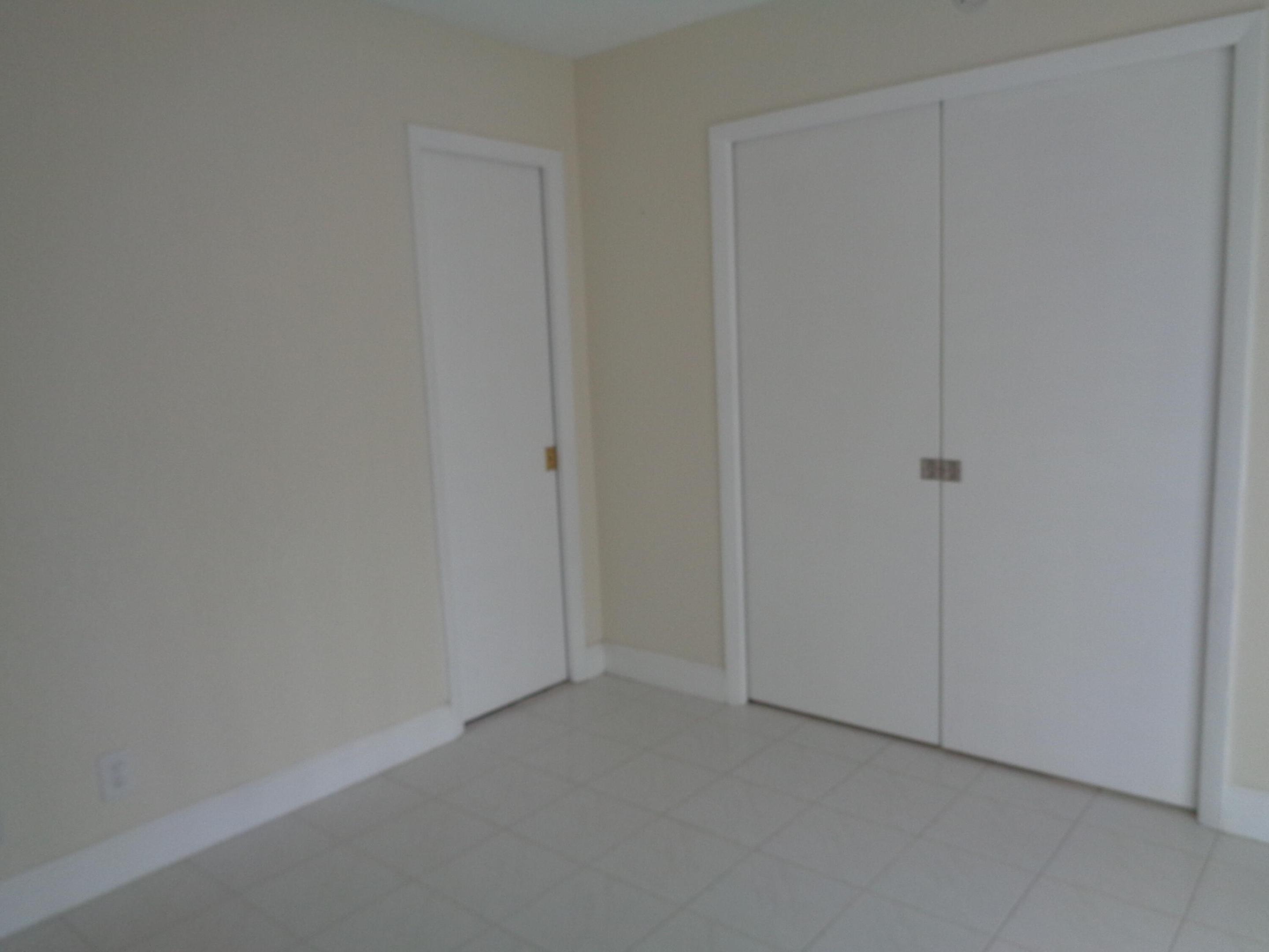 13739 Date Palm Court B