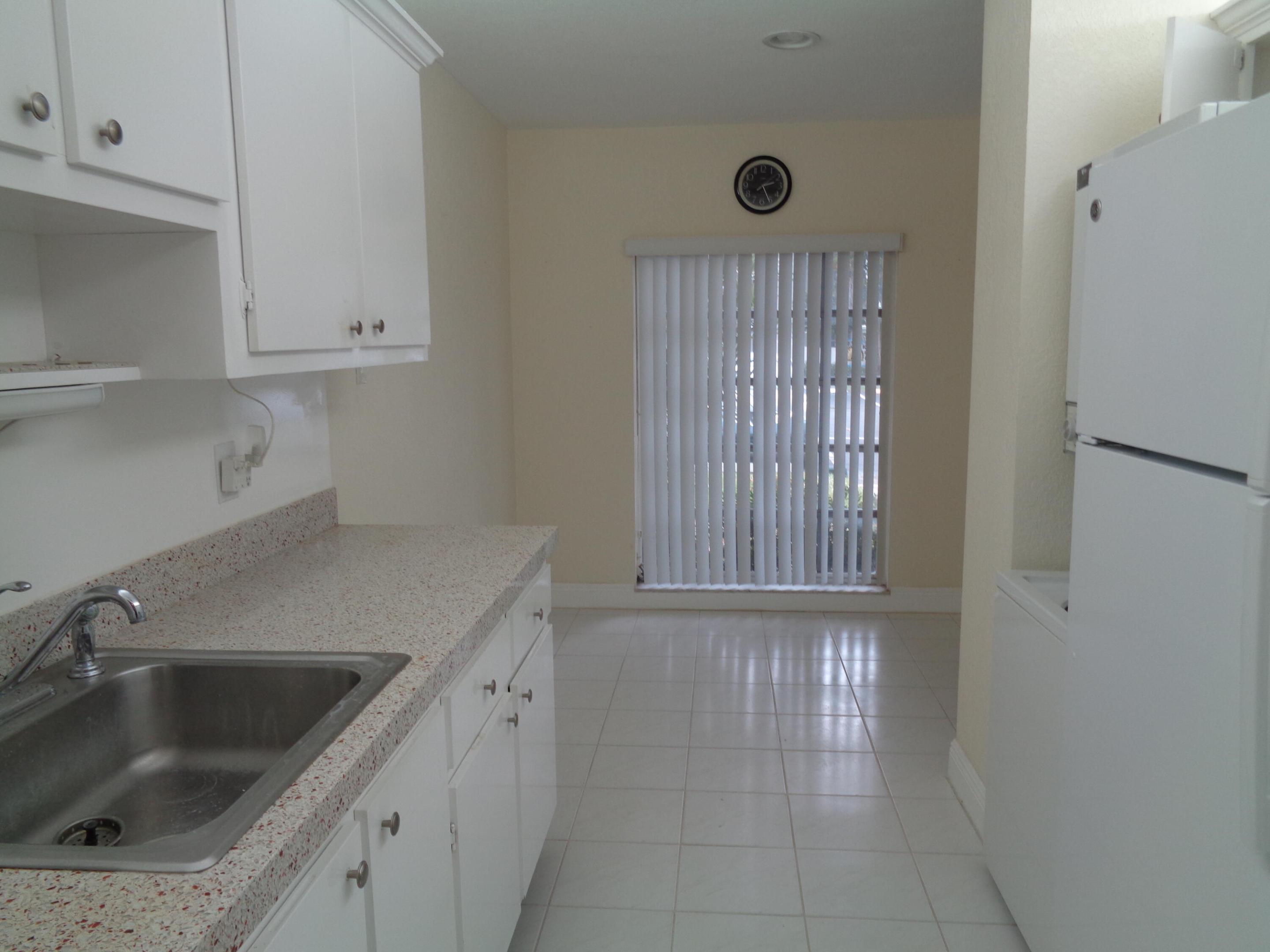 13739 Date Palm Court B