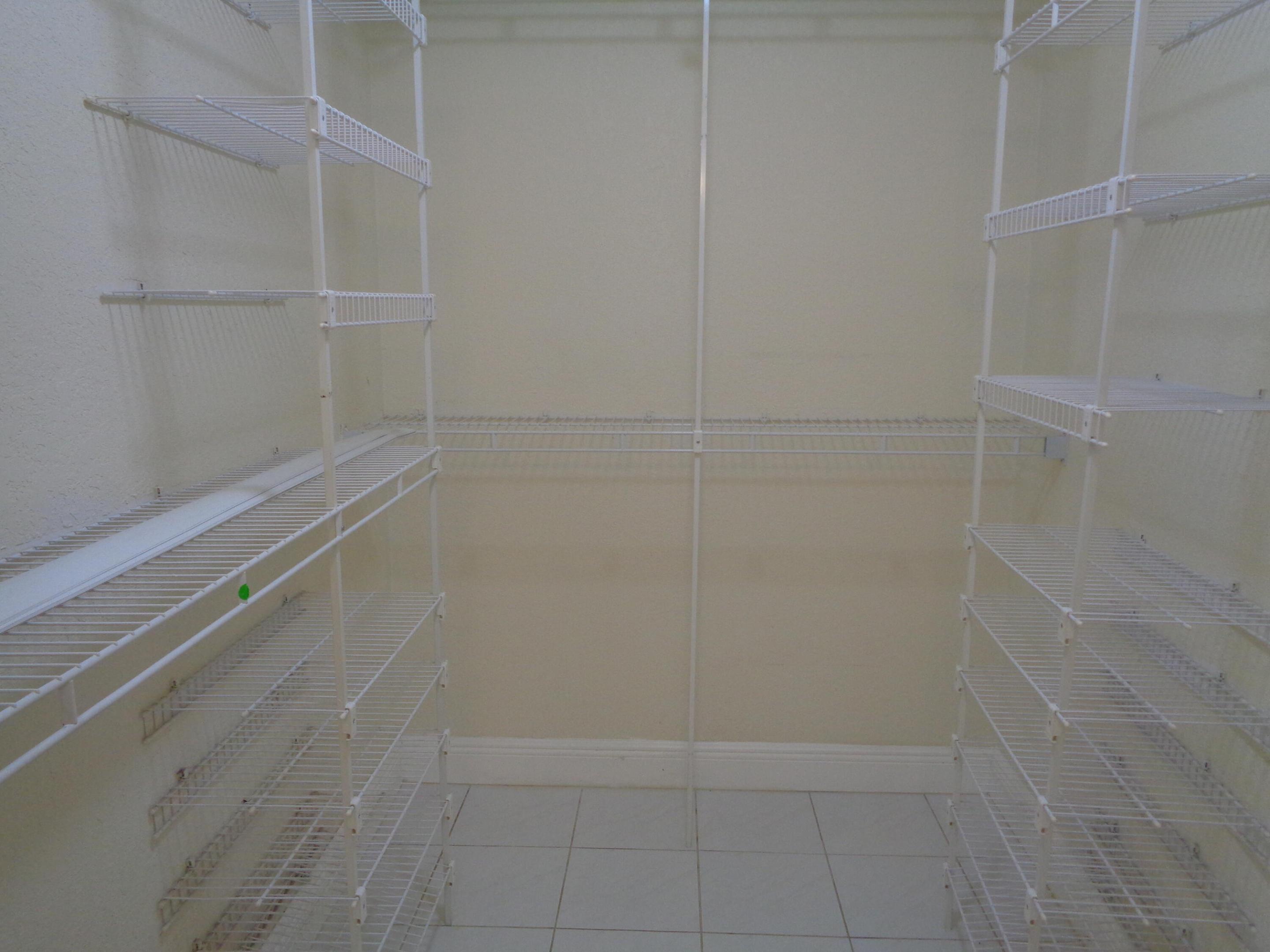 13739 Date Palm Court B